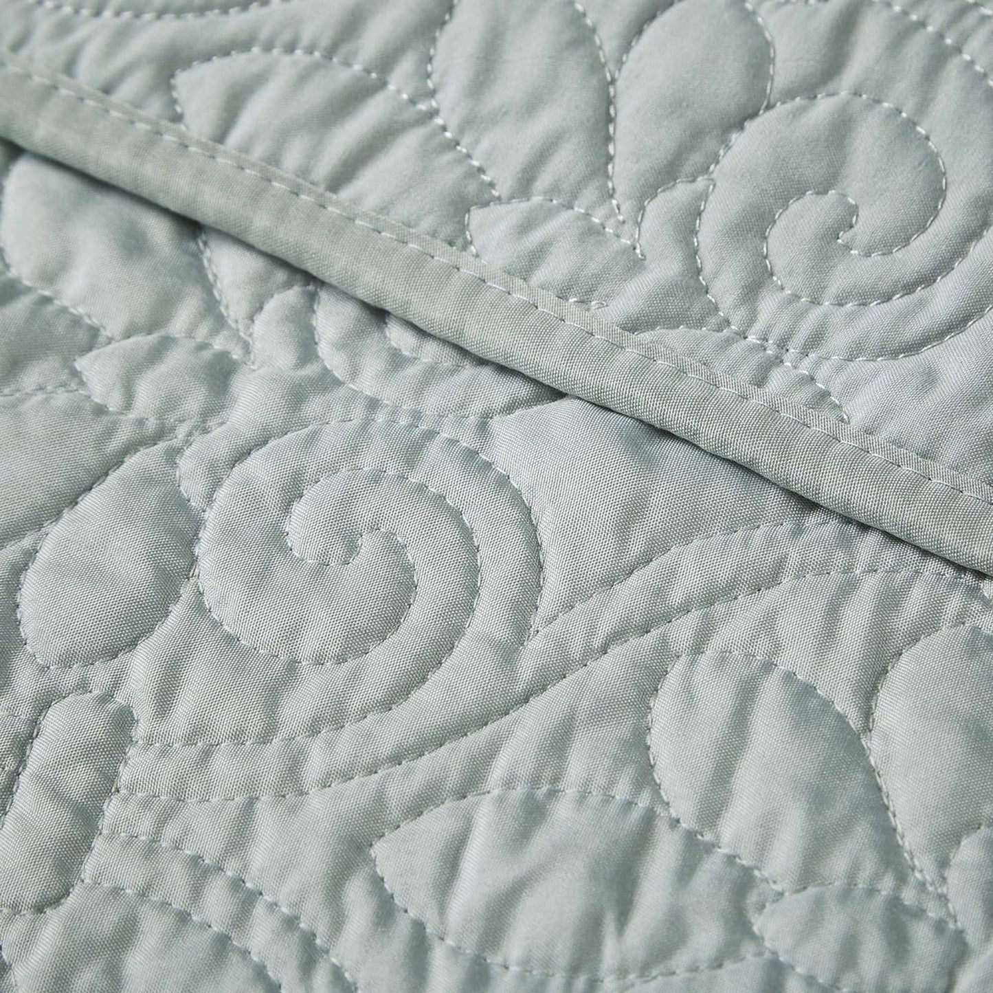 Ultra Soft Cotton Filled Damask Stitching Design Quilted Throw Blanket - Seafoam