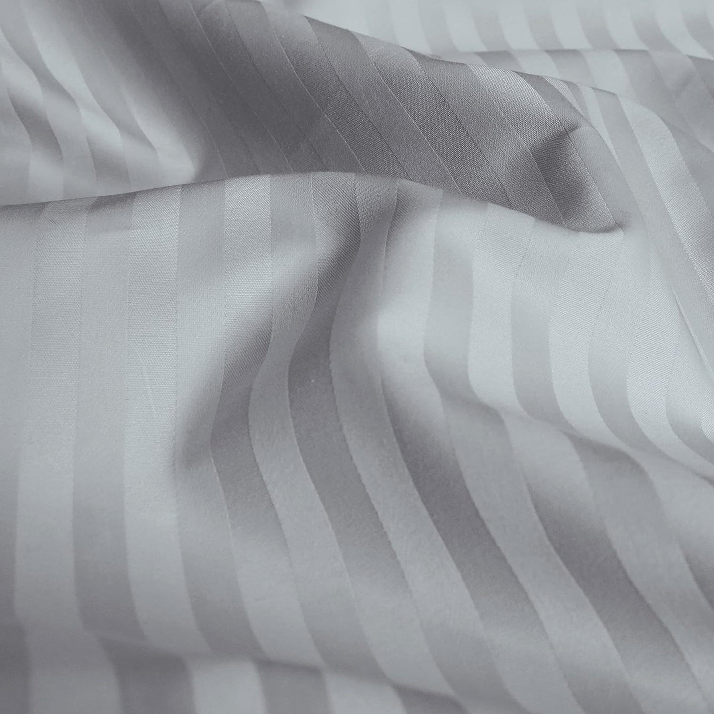 1000 Thread Count Cotton Satin Stripe Reversible Quilt Cover Bedding Set - Platinum Grey