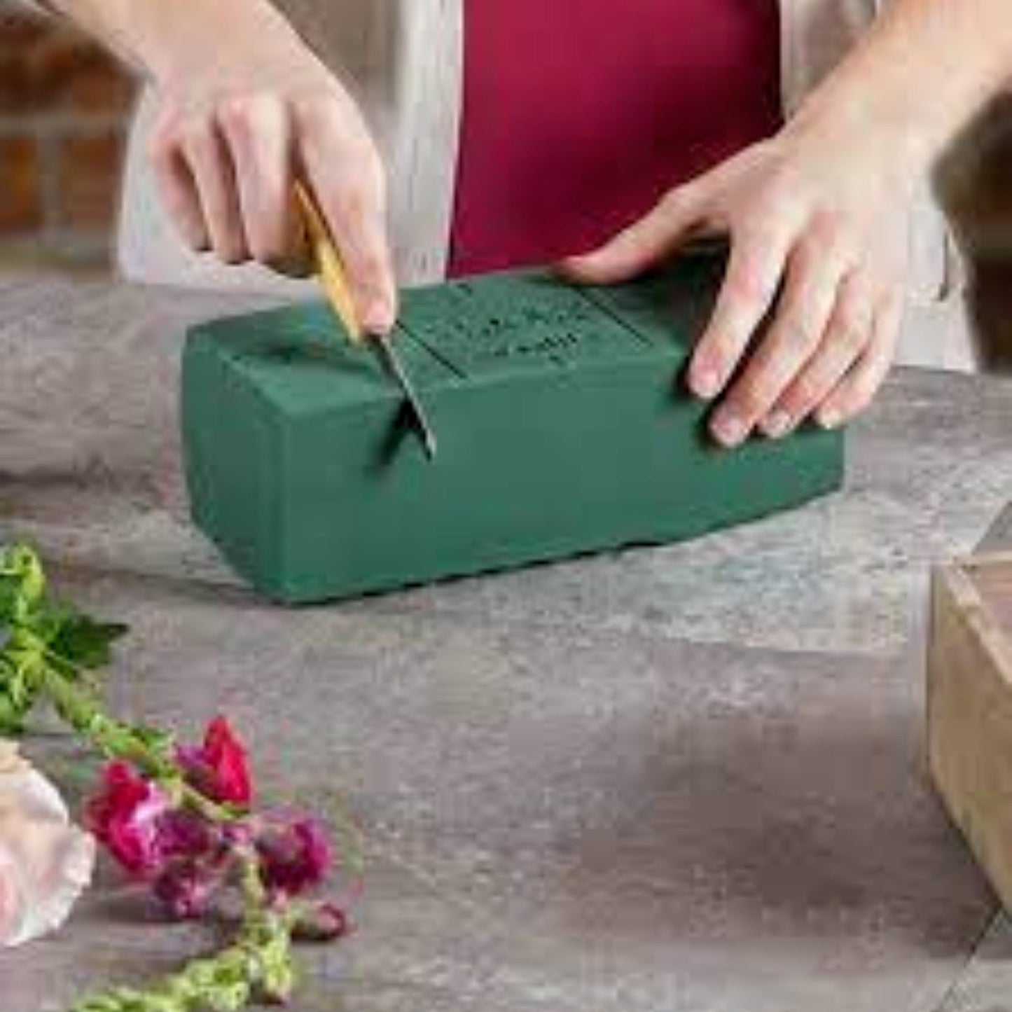 8pcs Floral Foam Wet Bricks Water Absorbent for Flower Arrangements