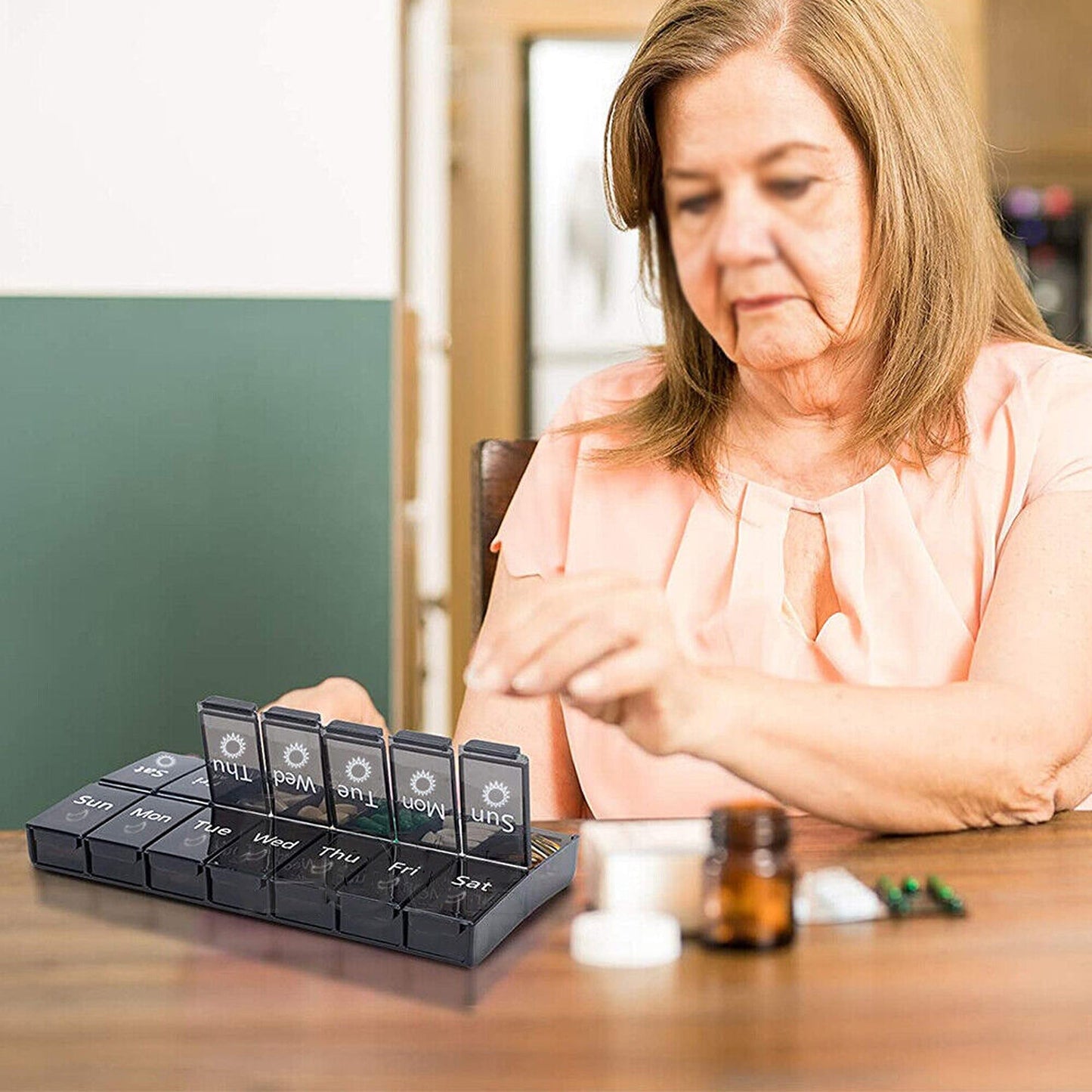 Weekly 7 Day Pill Box Tablet Medicine Container Dispenser Organizer