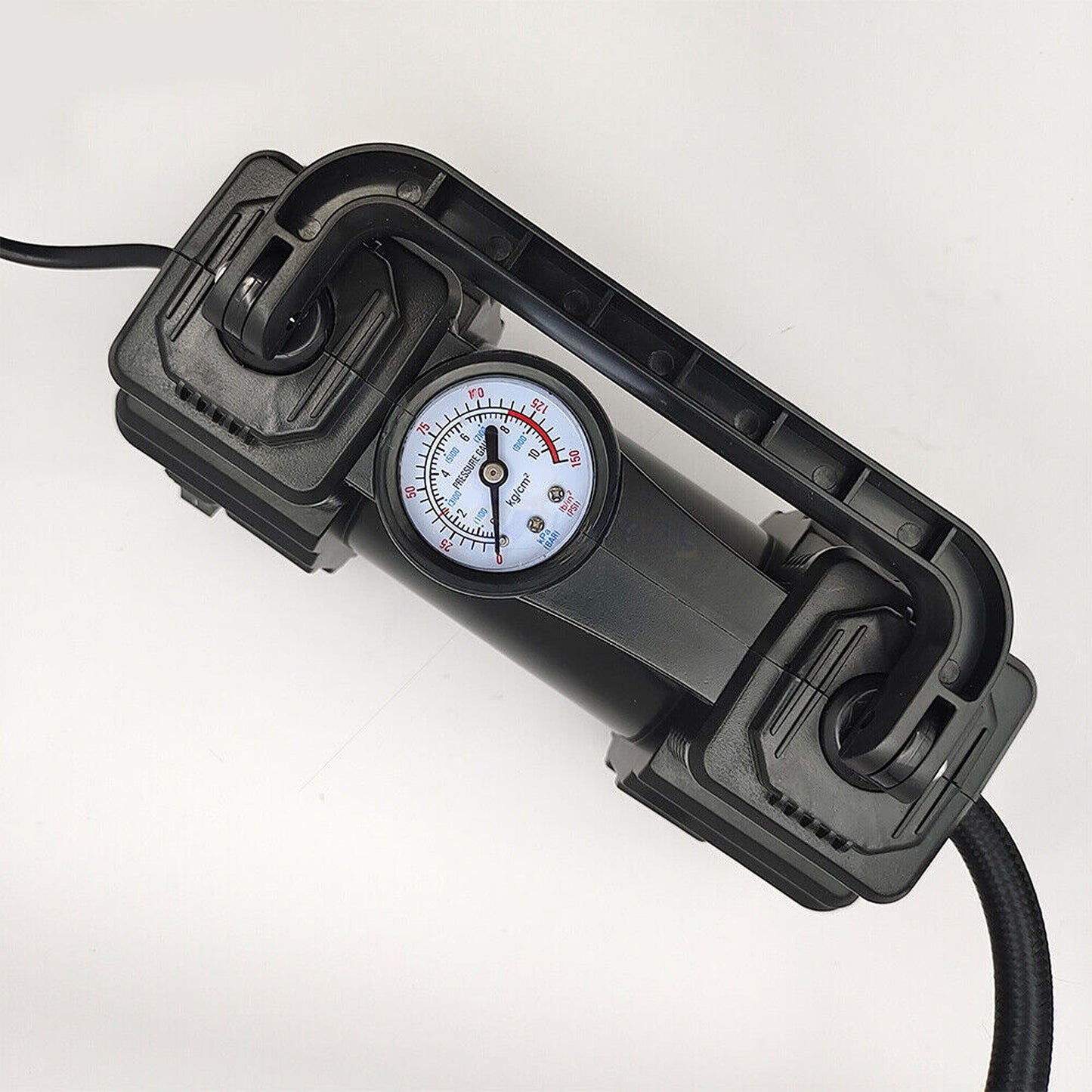 Portable 12V Air Compressor for Car and Truck Tyres 150PSI