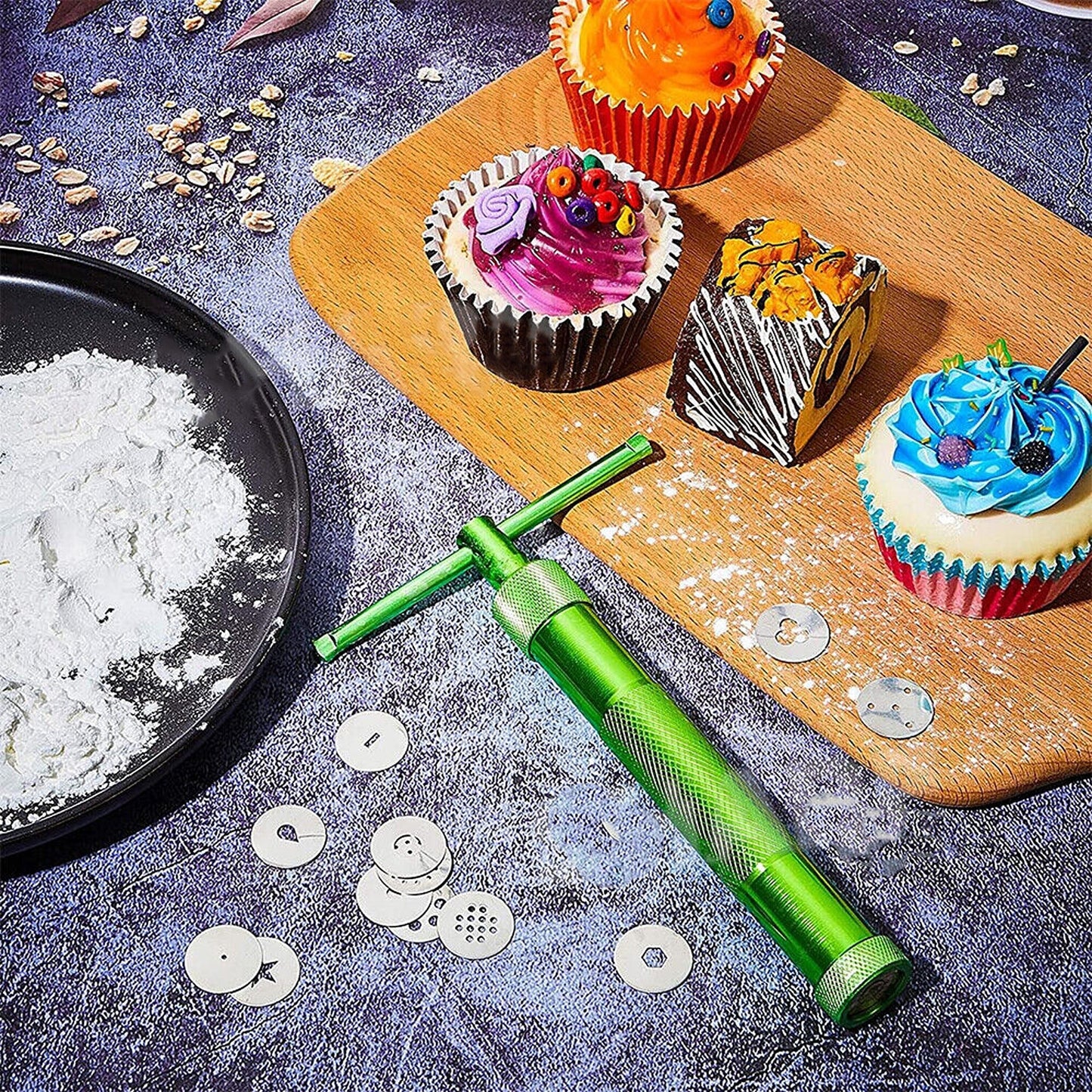 Creative Fondant and Clay Craft Extruder Cake Decoration Tool 20 Discs