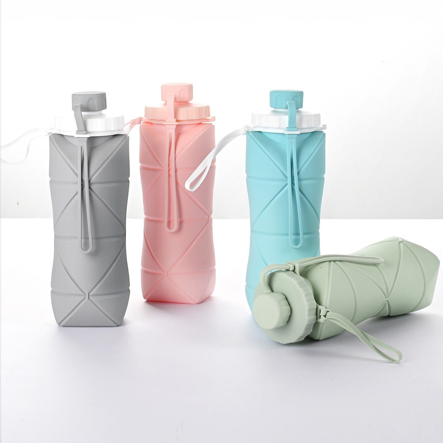 Leak-proof Folding Silicone Sports Bottle Portable Water Container 600ml