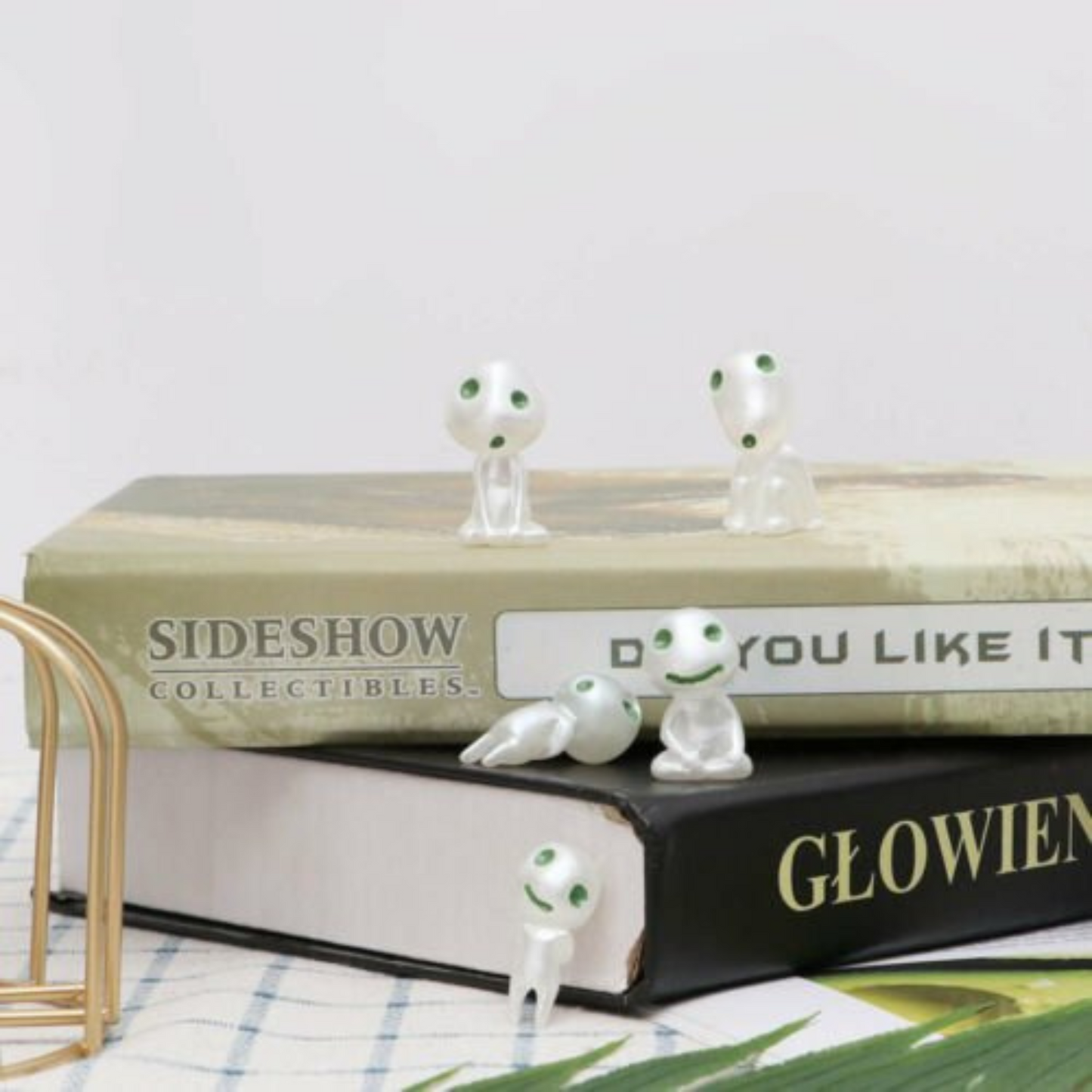 10pcs Resin Luminous Tree Elves Dolls Glow in The Dark Garden Home Ornaments