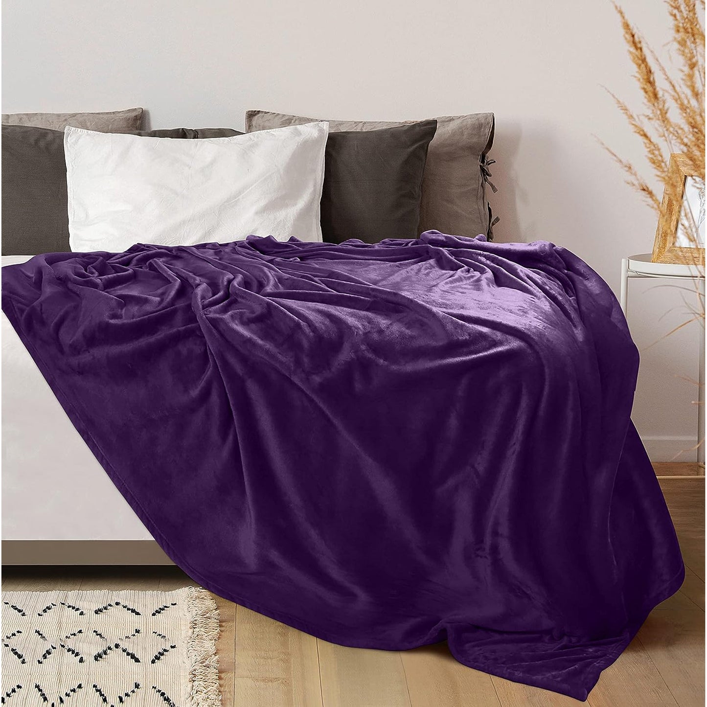 300GSM Microfibre Luxury Anti-Static Fuzzy Soft Fleece Blanket - Purple