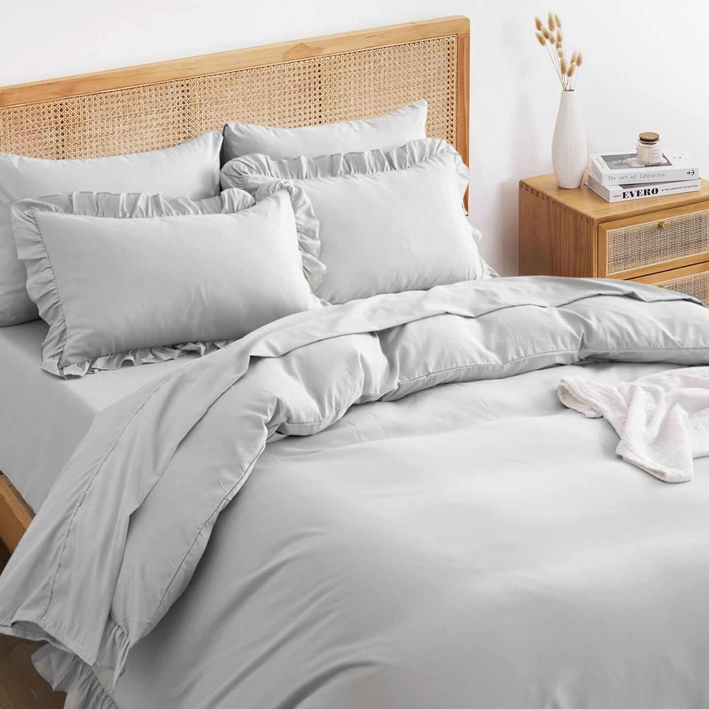 1000TC Ultra Soft Microfiber Duvet Doona Cover Quilt Cover Set - Ruffle Light Grey