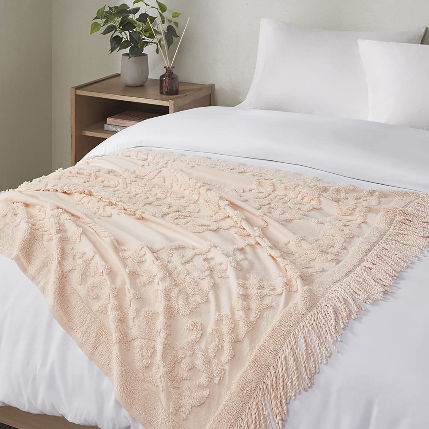 Cotton Tufted Chenille Design with Fringe Tassel Luxe Cottage Room Blanket - Blush