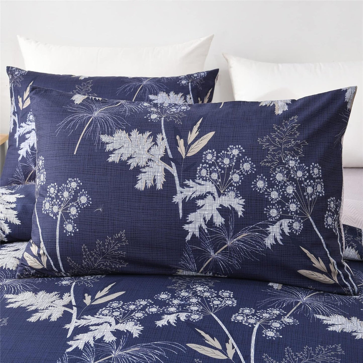 Soft Microfibre Bedding Quilt Cover Set - Navy Blue Floral