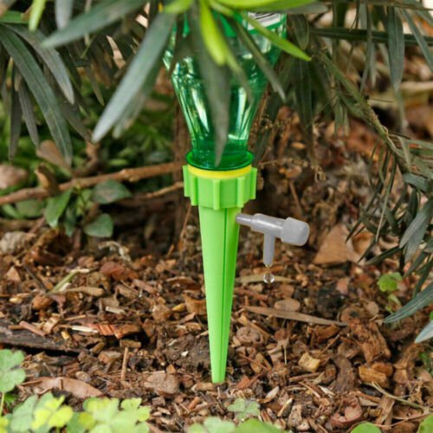 10pcs Watering Spike Plant Water Bottle Self Automatic Drip Irrigation Cone