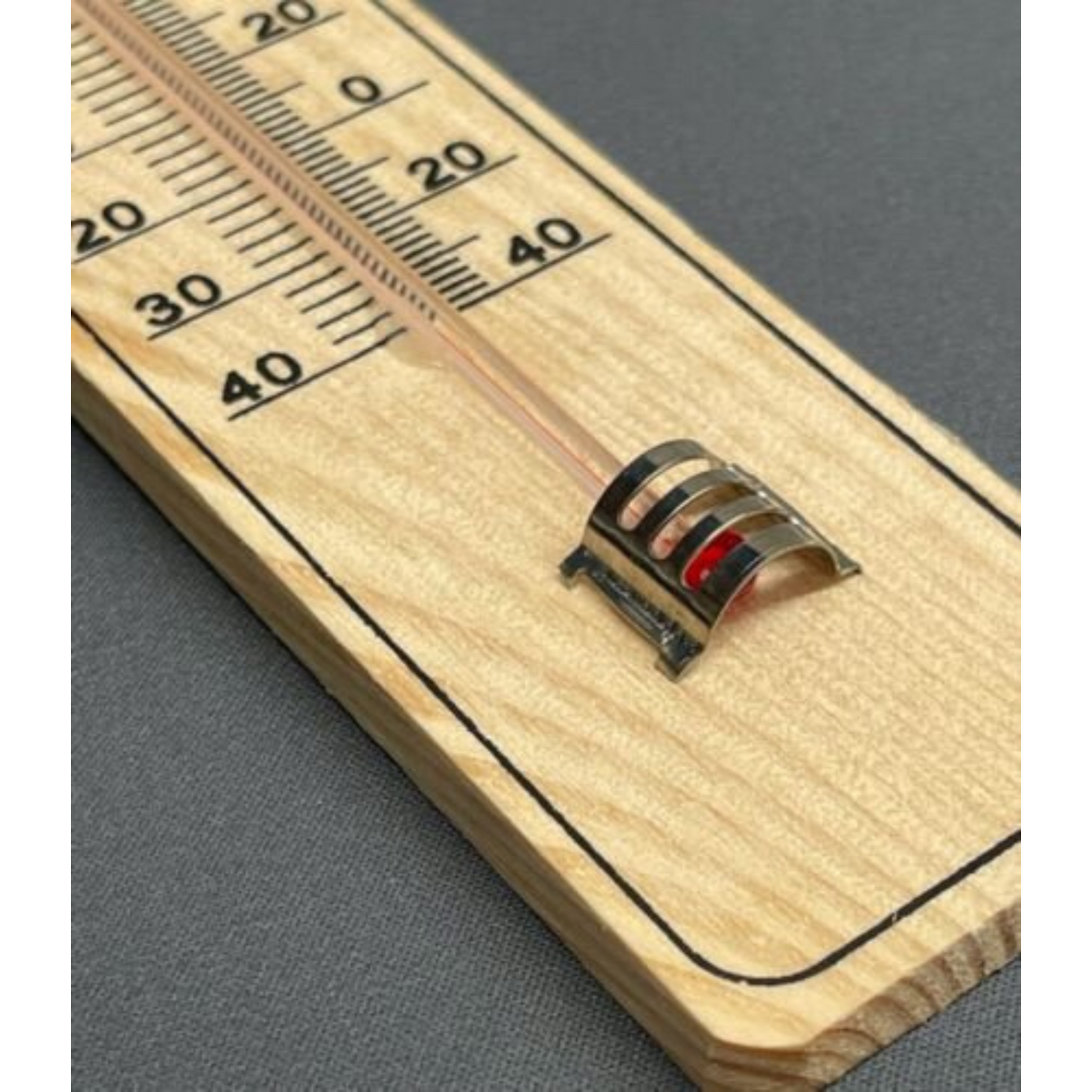 Wooden Wall Thermometer Indoor Outdoor Hanging Glass Scale for Home Garden Garage