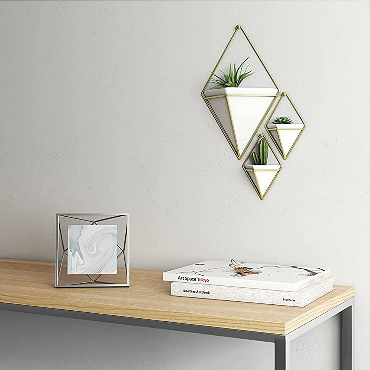 Geometric Picture Frame Prisma Picture Frame Photo Display for Desk or Wall Photo Display 4x4- Silver