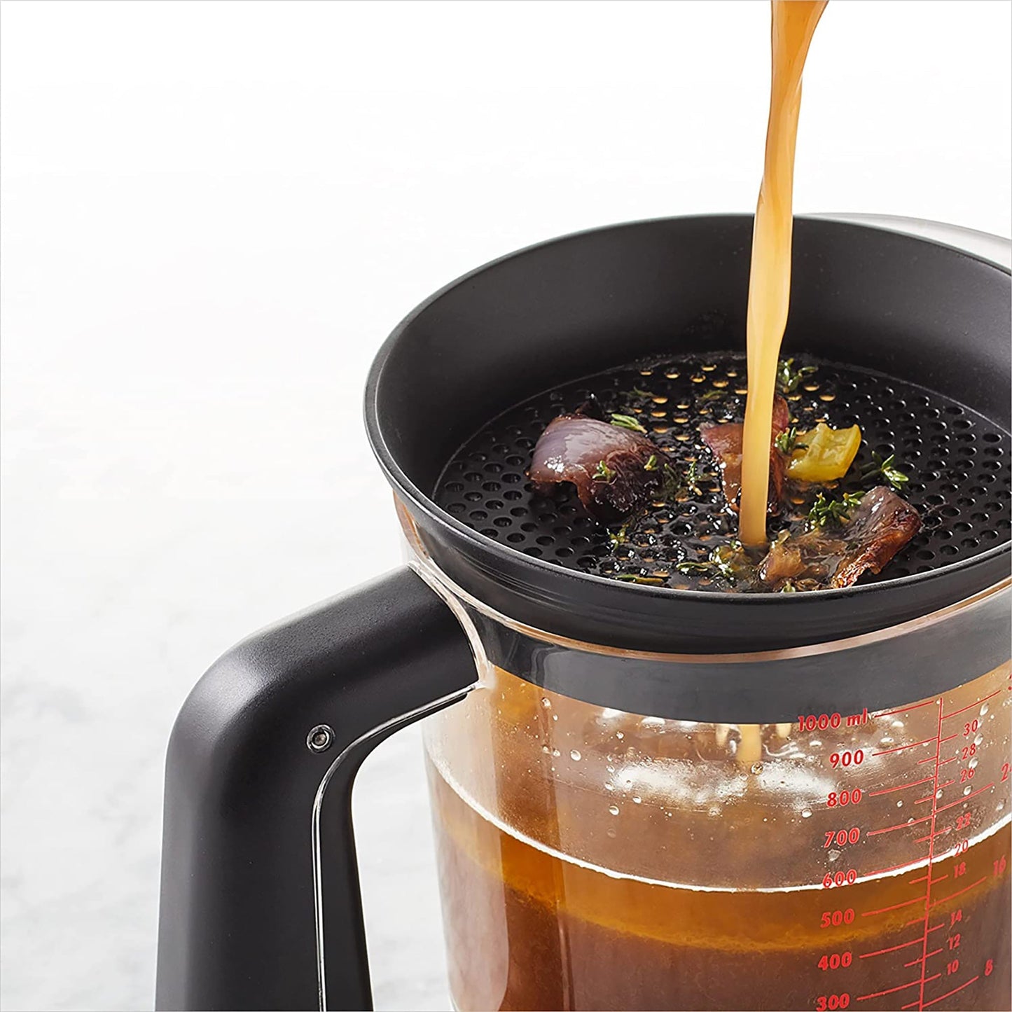 Gravy Fat Separator with 4 Cup or 1 Litre Capacity - Black