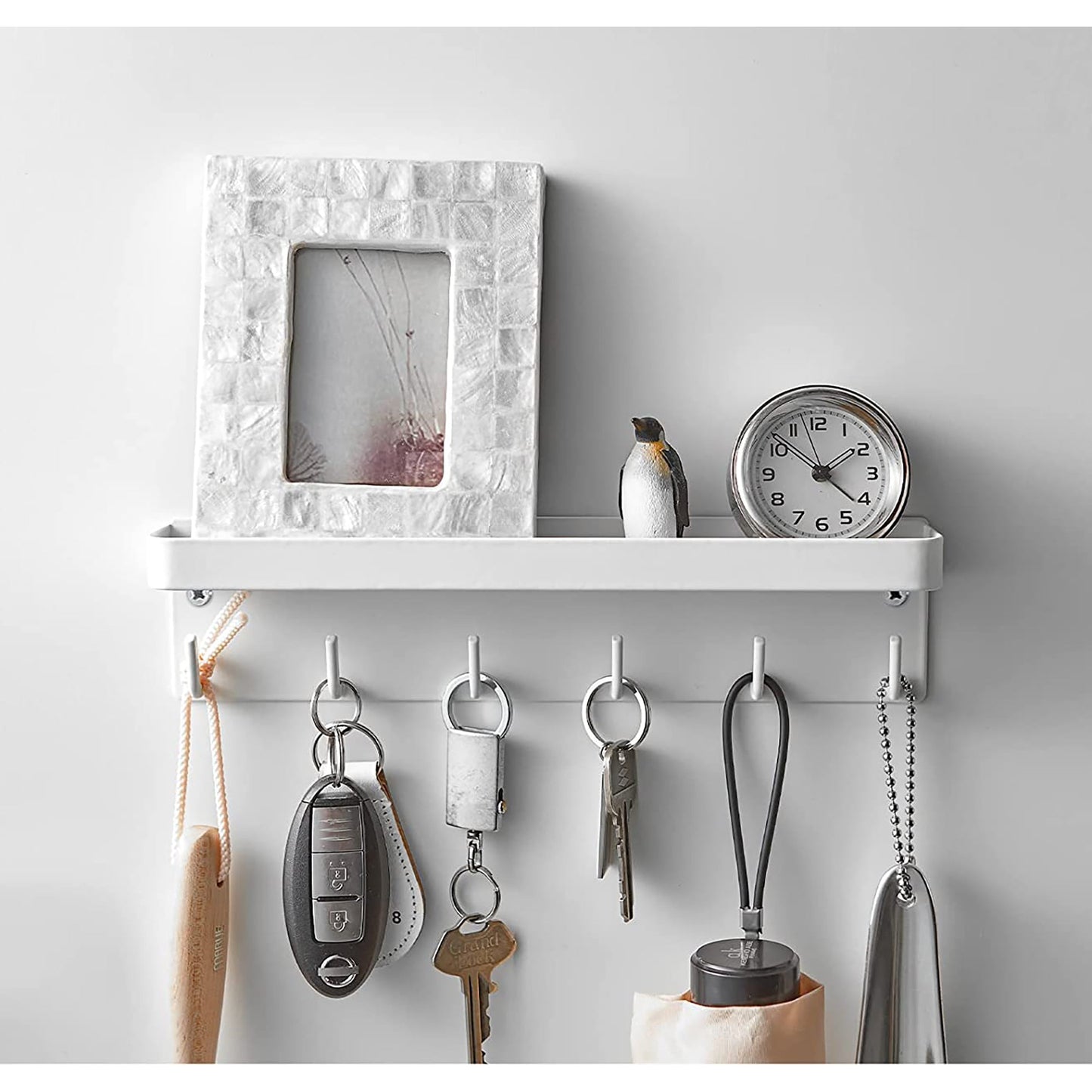 High Quality Magnetic Key Rack with Tray One Size - White