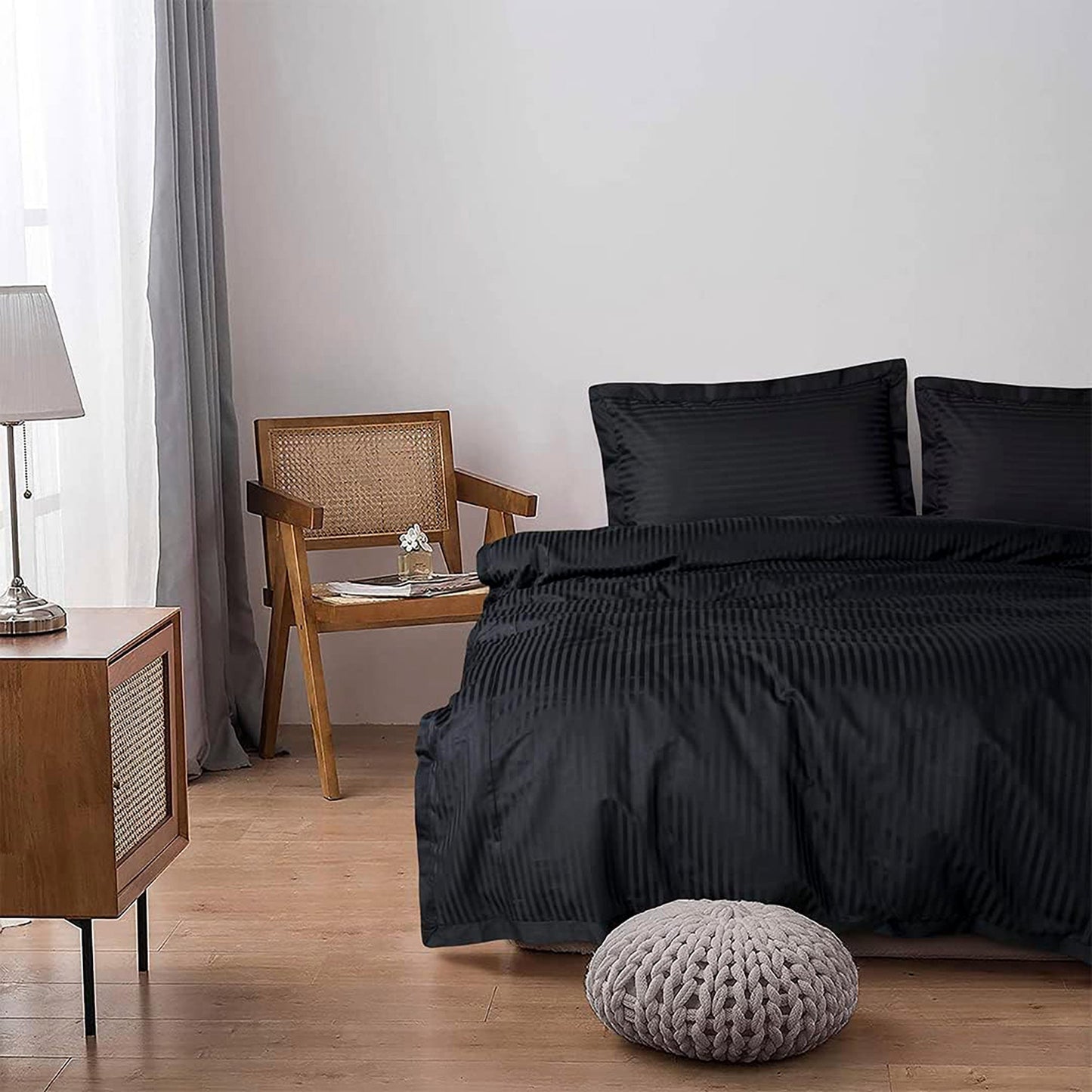 1000 Thread Count Cotton Satin Stripe Reversible Quilt Cover Bedding Set - Black