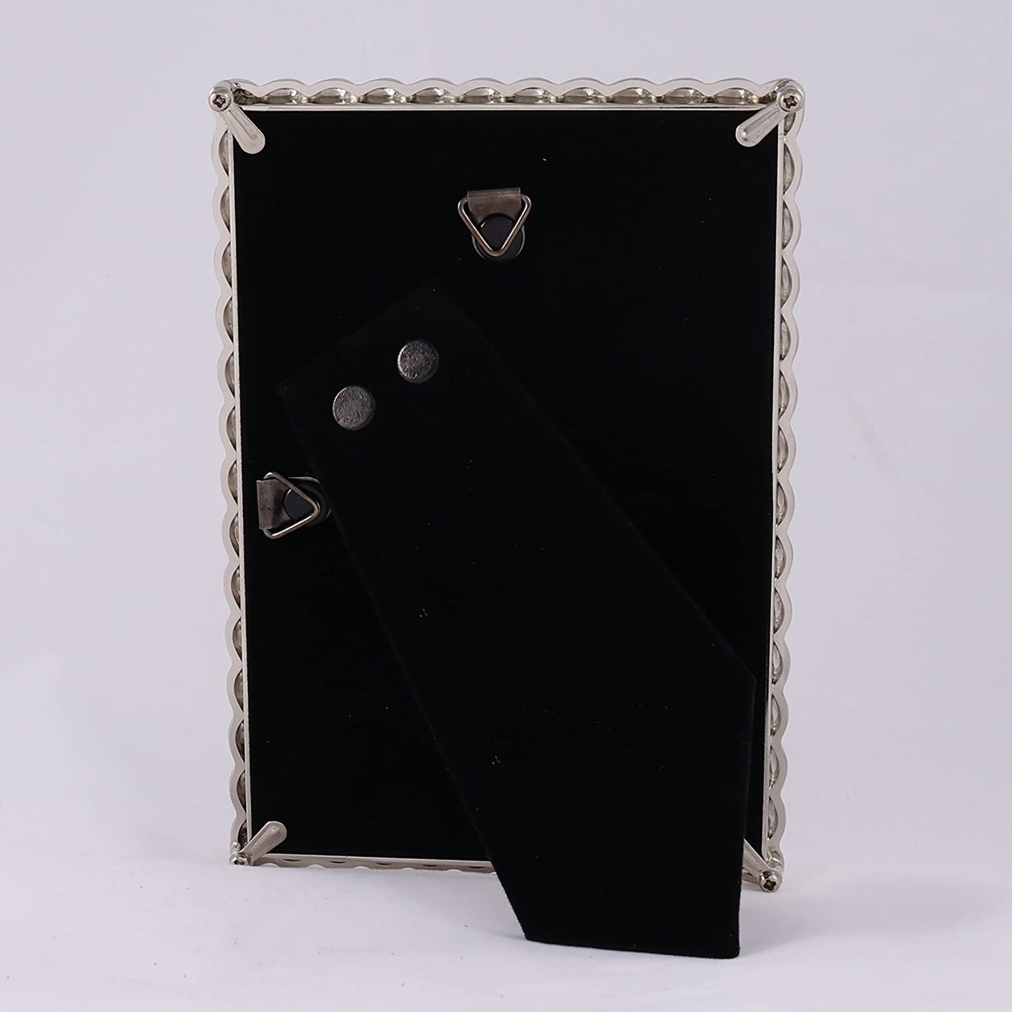 Decorative Metal Rope Picture Frame 4 by 6 Inch - Silver