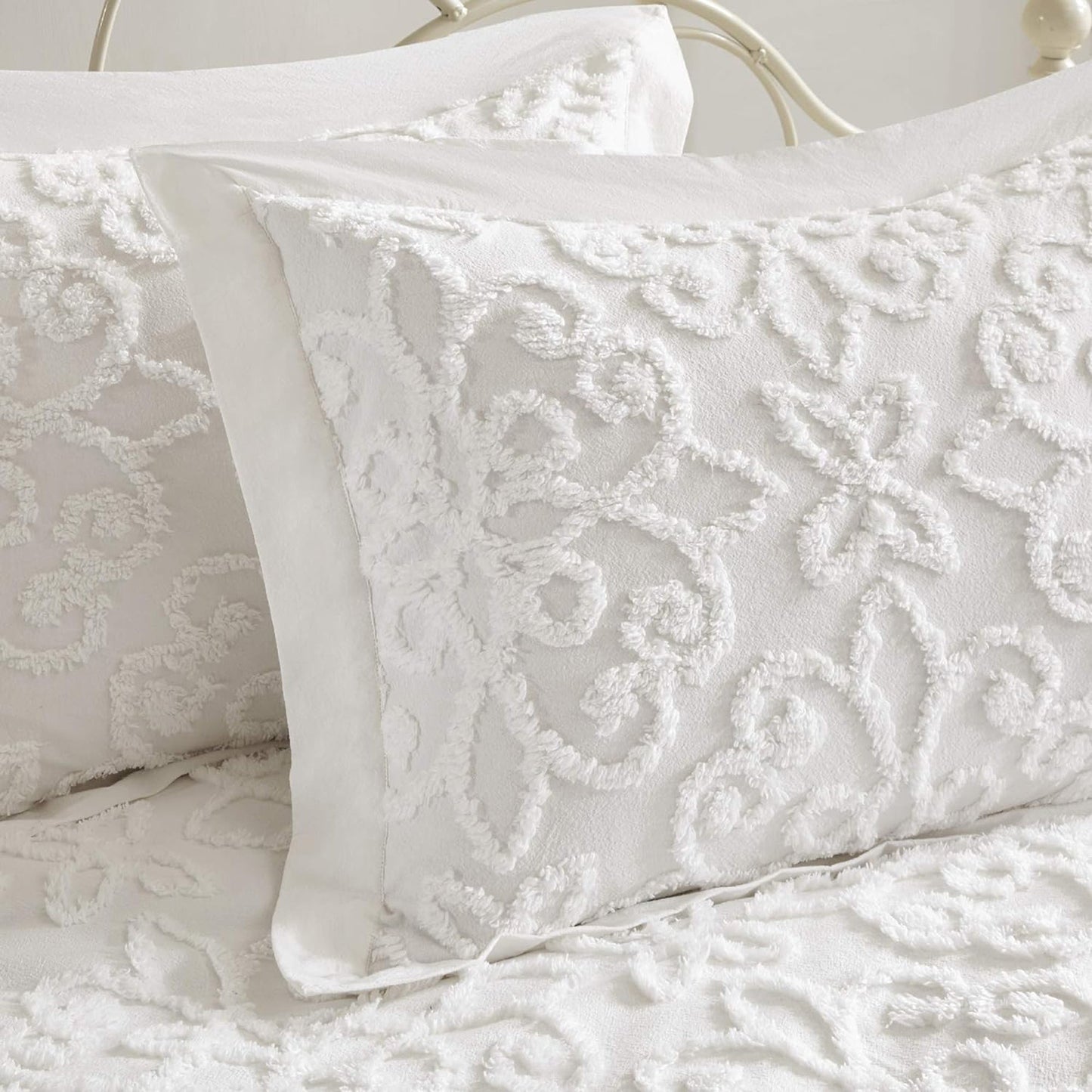 Tufted Cotton Chenille Medallion Daybed Cover Set - Off White