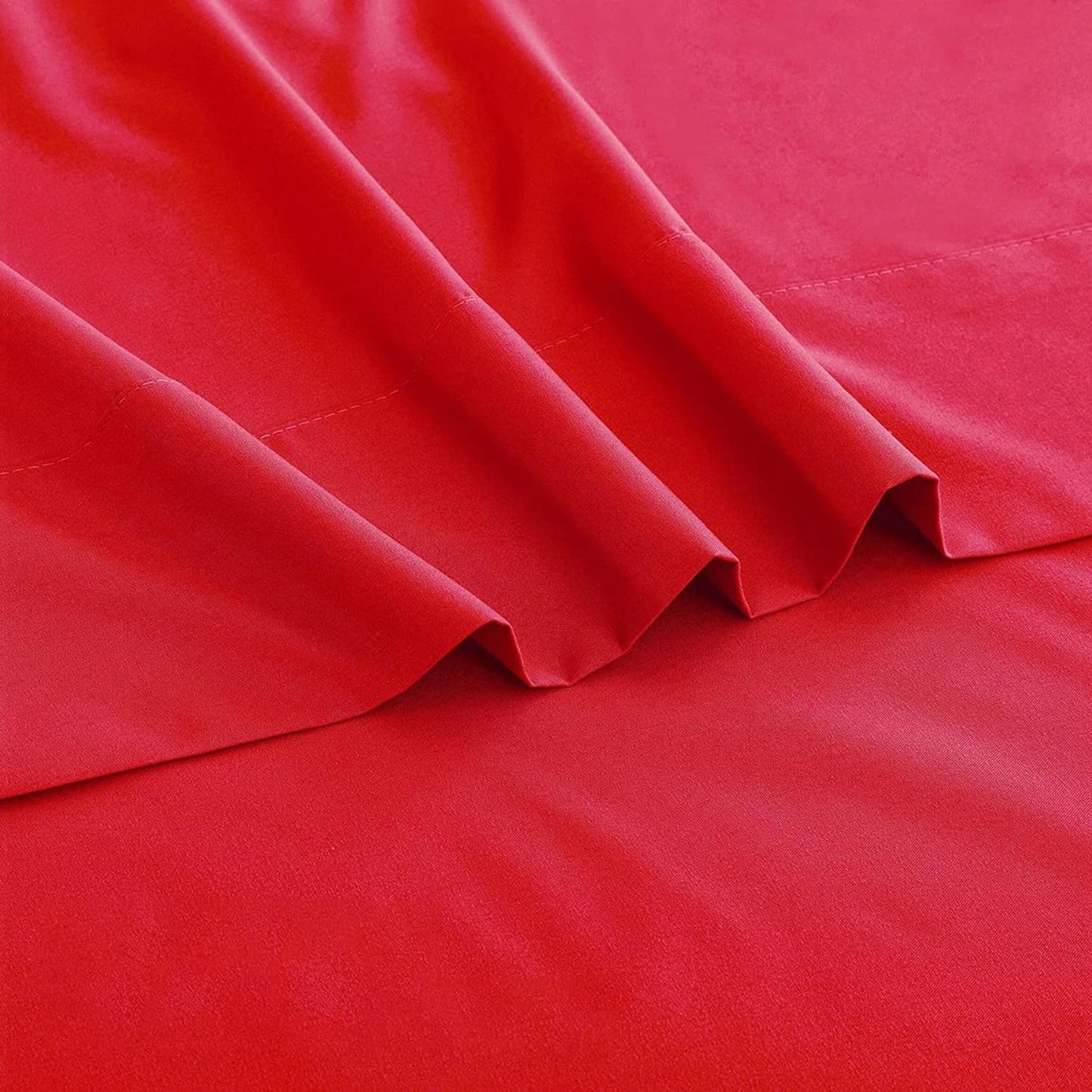 2000TC Breathable Microfibre Deep Pocket Bed Sheet Set - Red