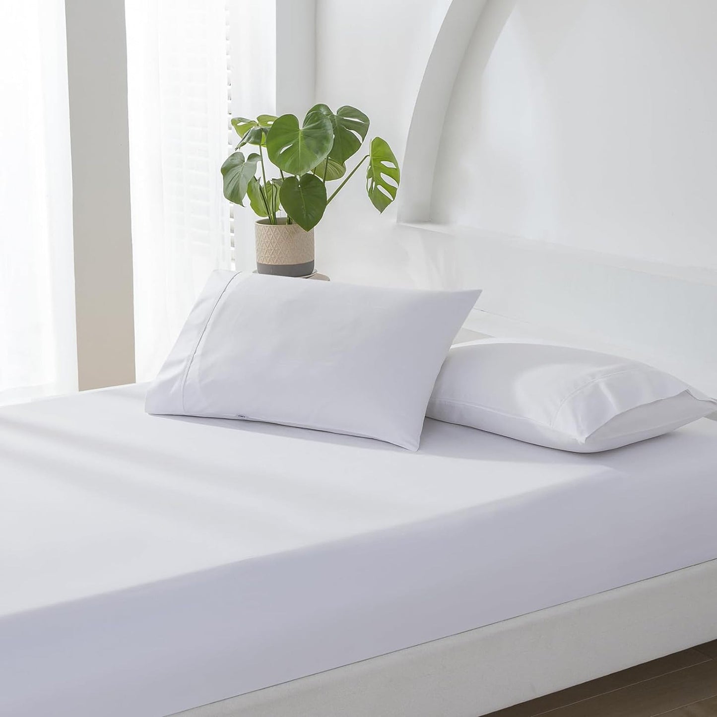 500TC Soft and Luxurious 100% Cool Breathable Cotton Bed Sateen Set - White