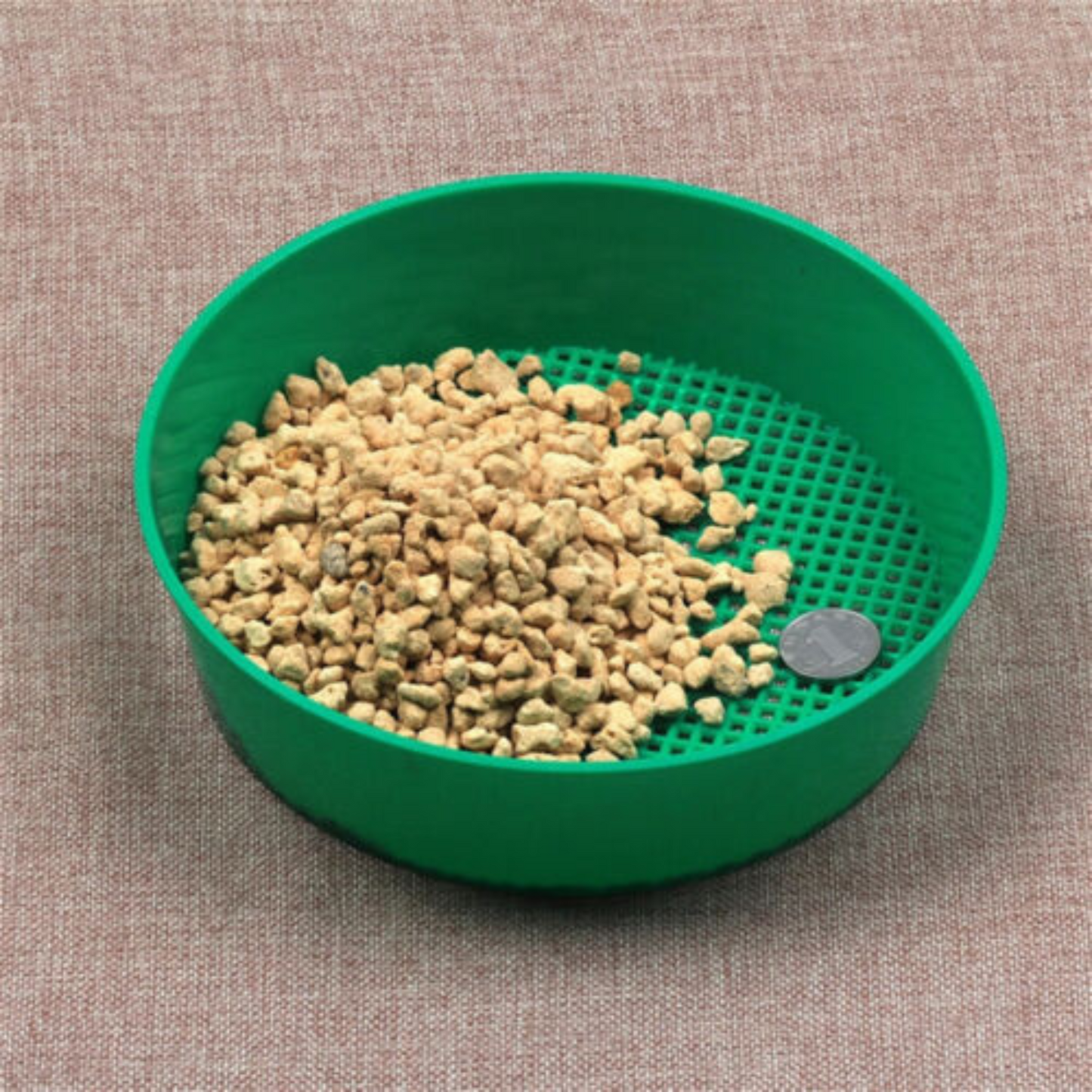 2pcs Garden Sieve for Soil Sand Green Mesh Stone Soil Small Gravel Sieves