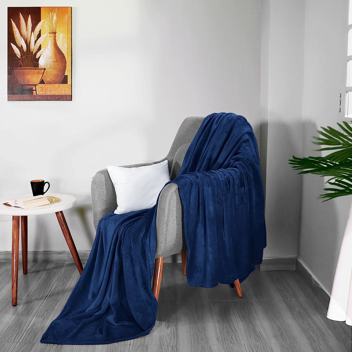 300GSM Microfibre Luxury Anti-Static Fuzzy Soft Fleece Blanket - Navy Blue