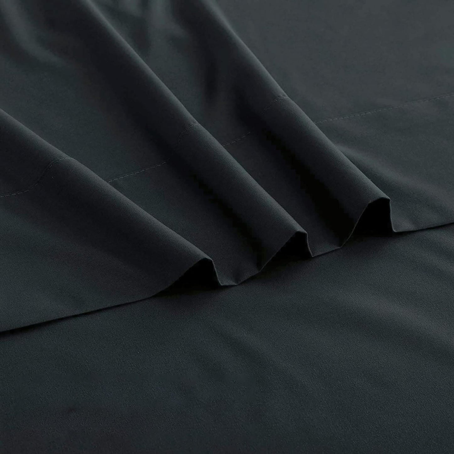 2000TC Breathable Microfibre Deep Pocket Bed Sheet Set - Black