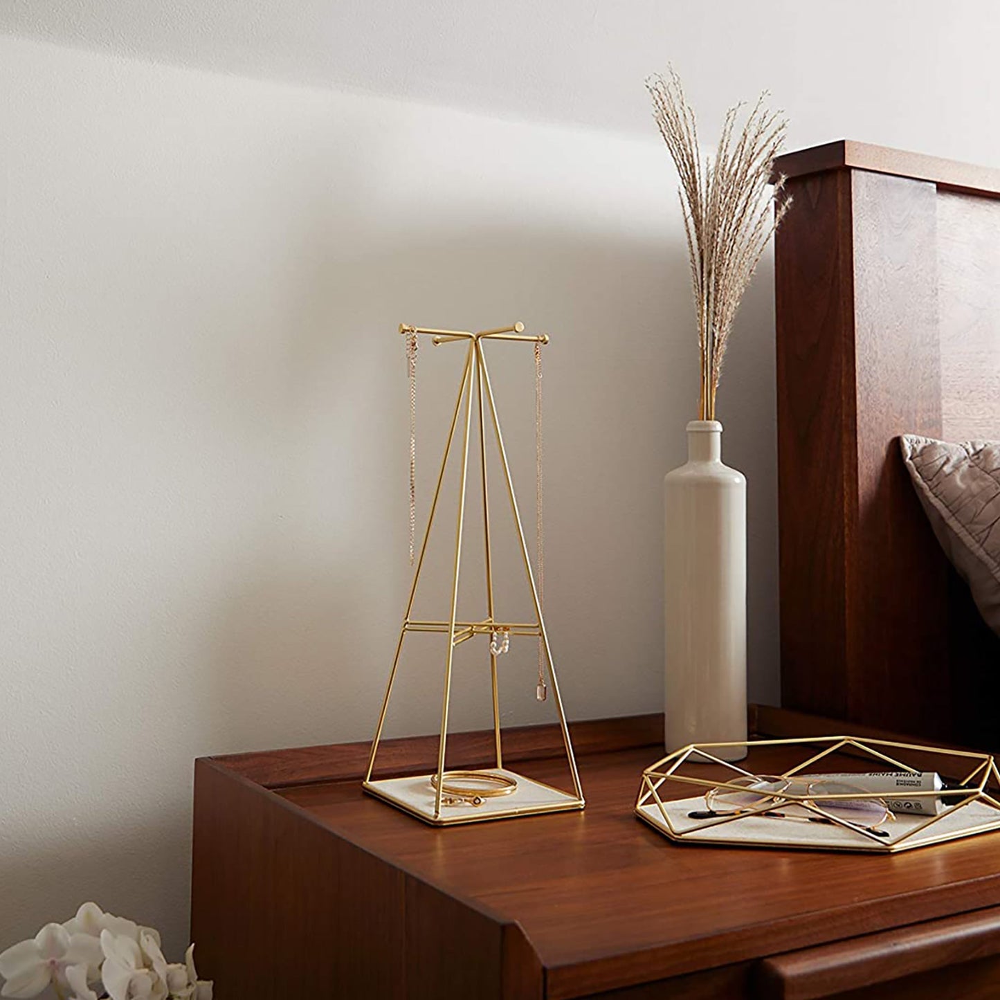 Jewelry Stand and Necklace Holder Accessory Organization 14 Inches Tall - Brass