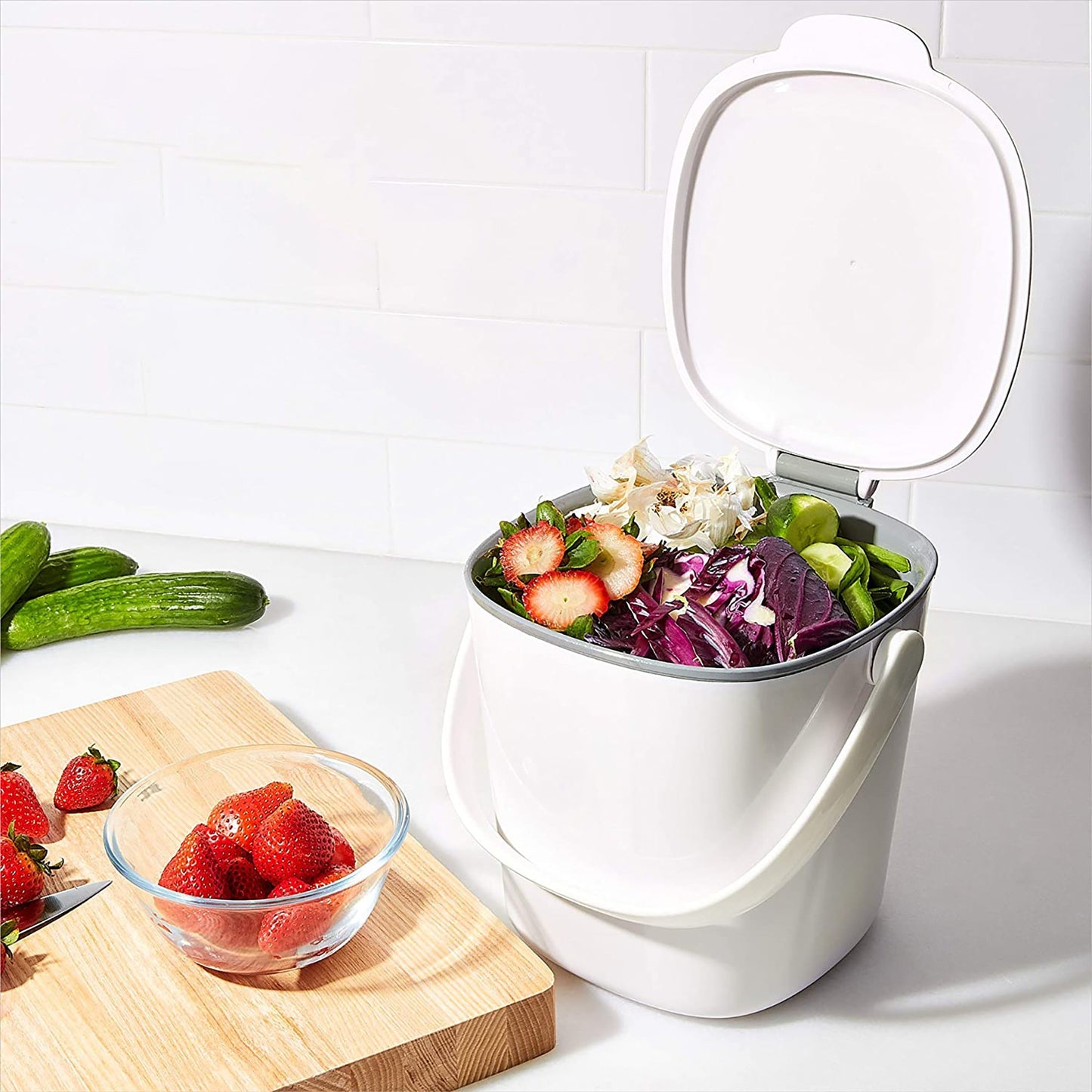 Easy Clean Compost Bin 2.83 Litre - White and Grey