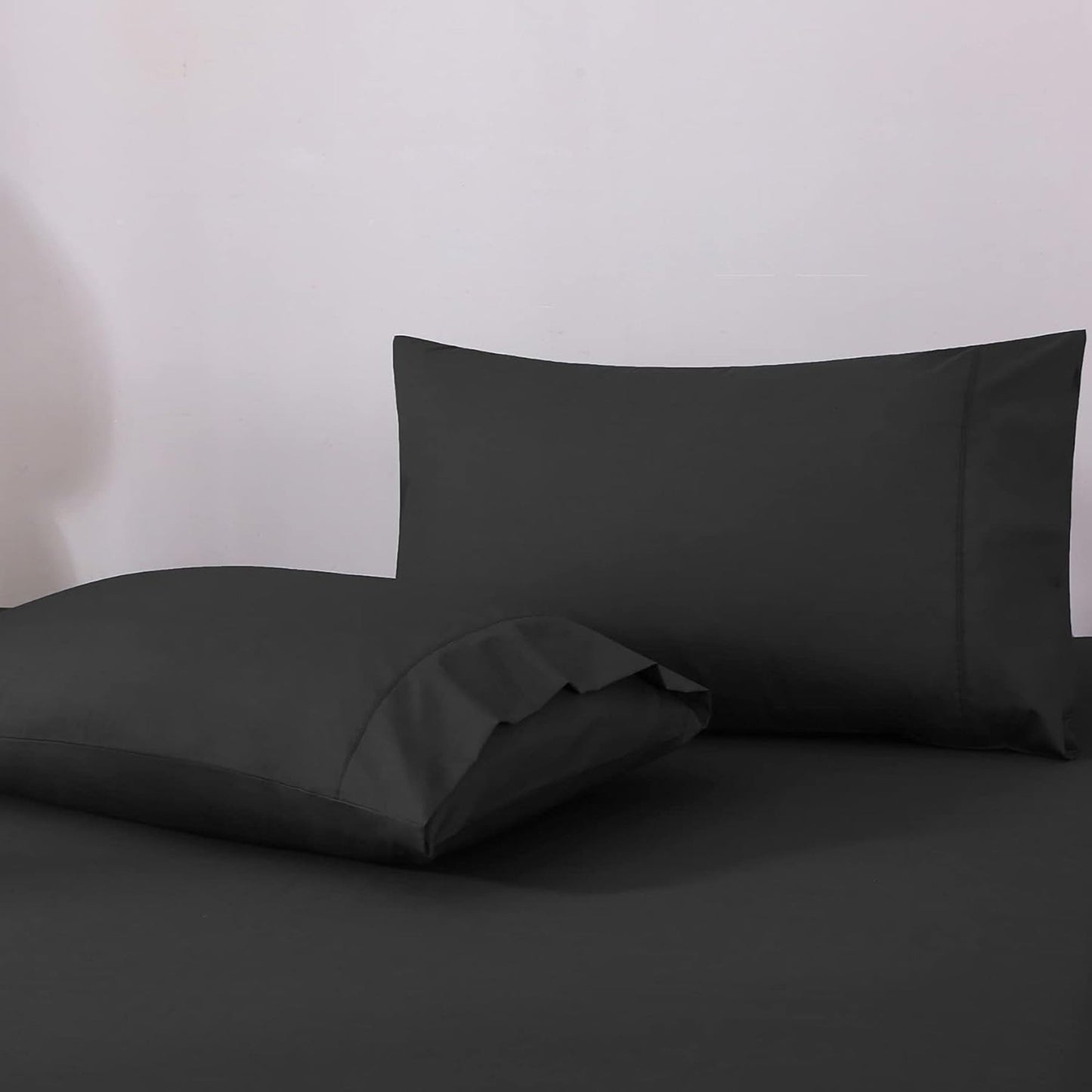 300 Thread Count Sheet Set 50% Cotton 50% Polyester Bed Sheet Set - Black