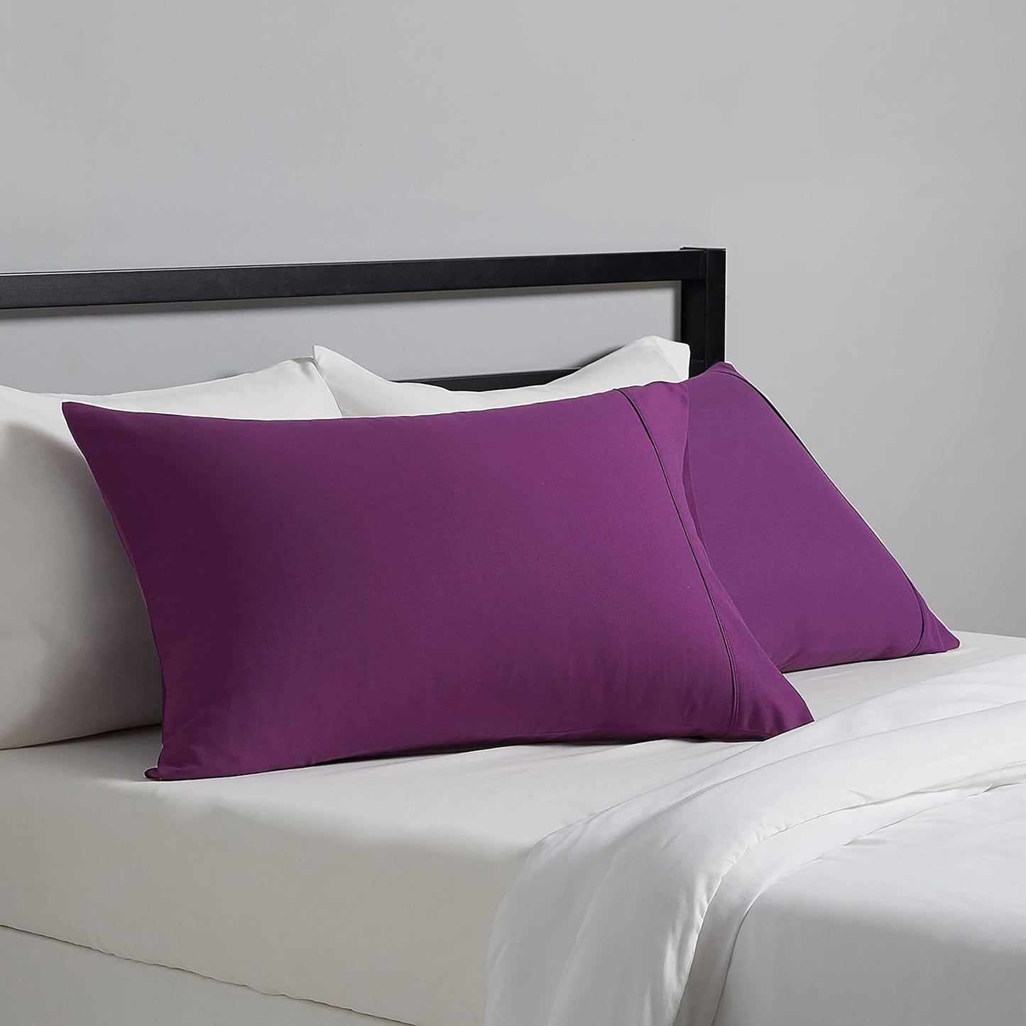 Lightweight Super Soft Easy Care Microfibre Pillowcase - Plum