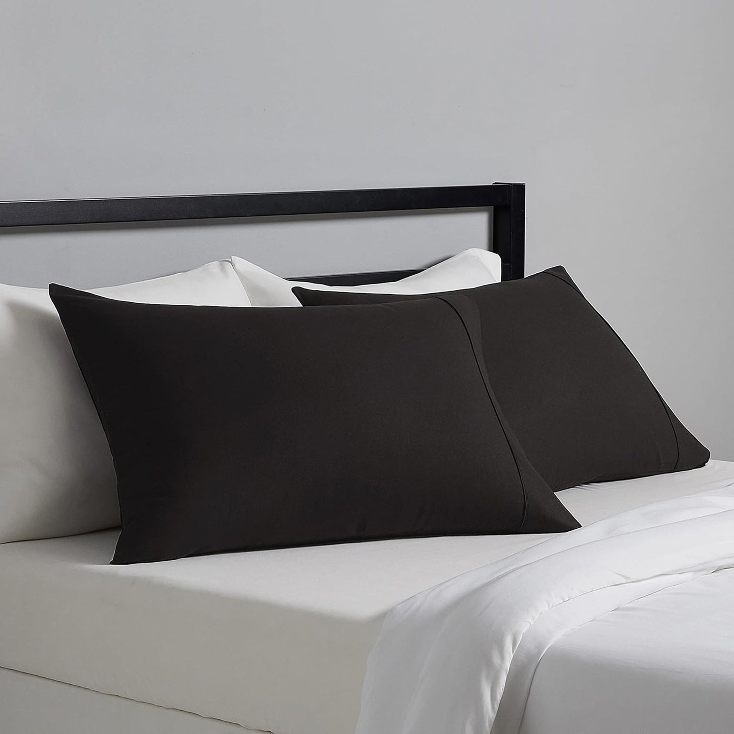 Lightweight Super Soft Easy Care Microfibre Pillowcase - Black
