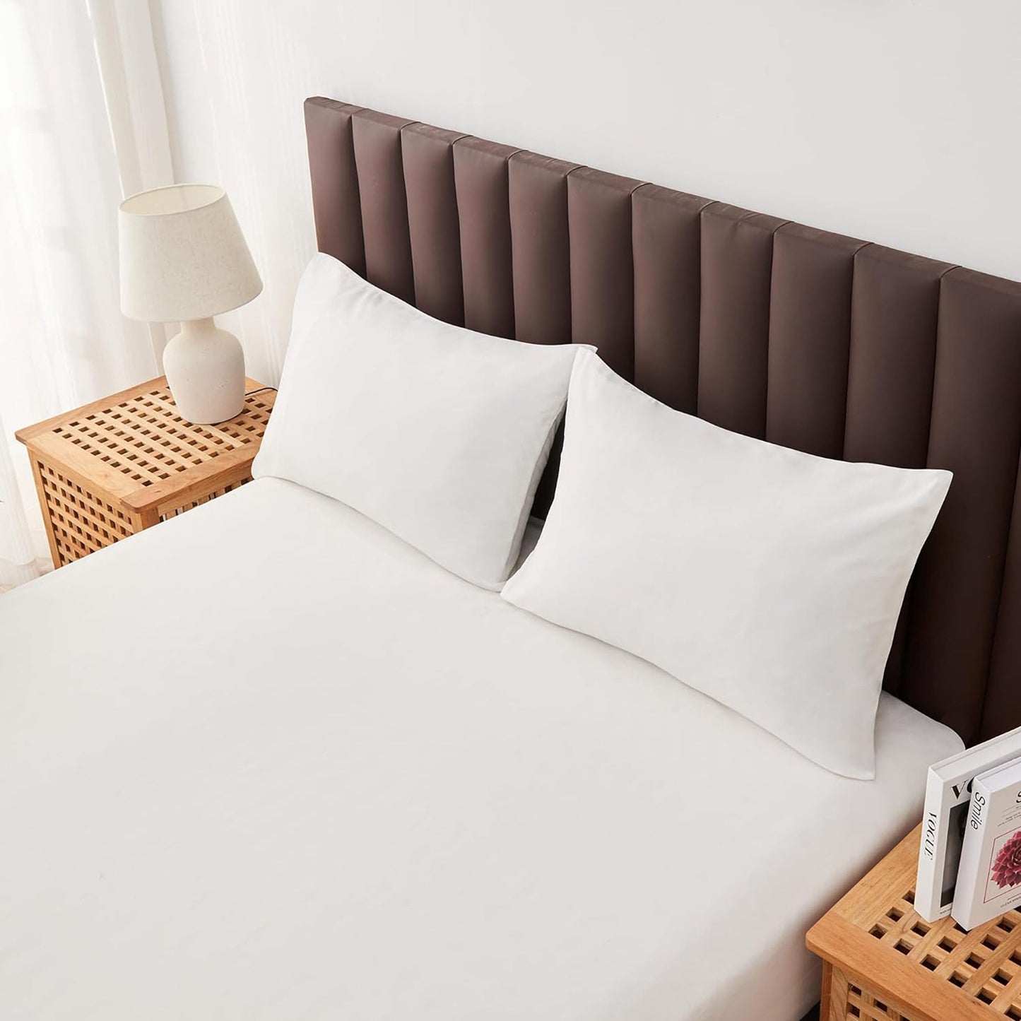 Envelope Closure Soft and Breathable 1000TC Cotton Blend Pillowcases - White