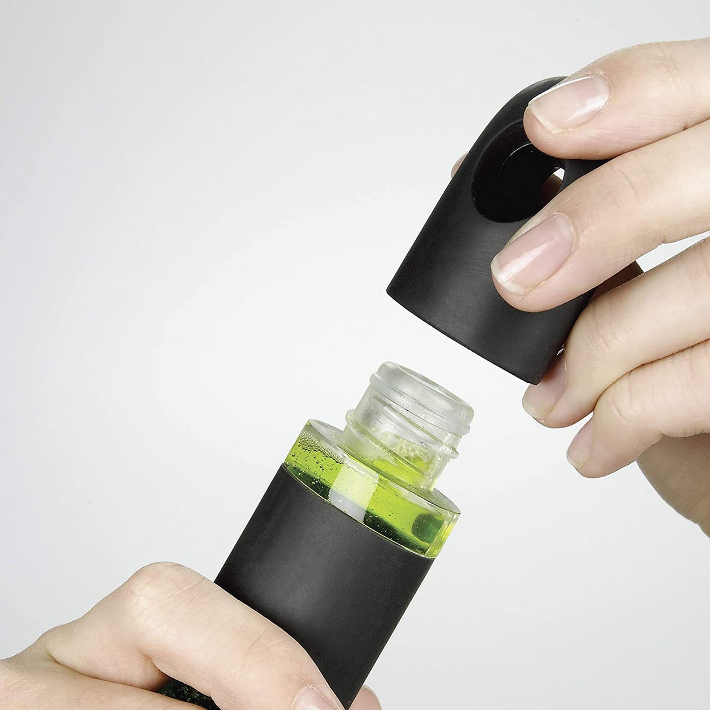 Soap Dispensing Grip Dish Brush for Pot and Sink Cleaning 15x10x5 cm - Black White