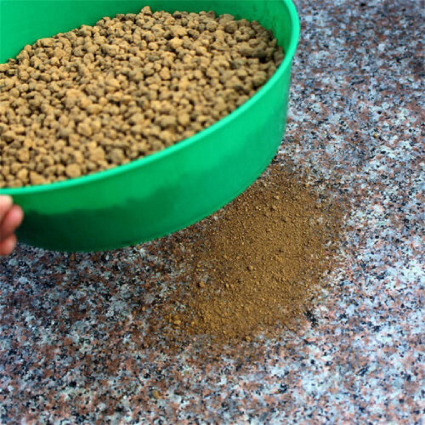 2pcs Garden Sieve for Soil Sand Green Mesh Stone Soil Small Gravel Sieves