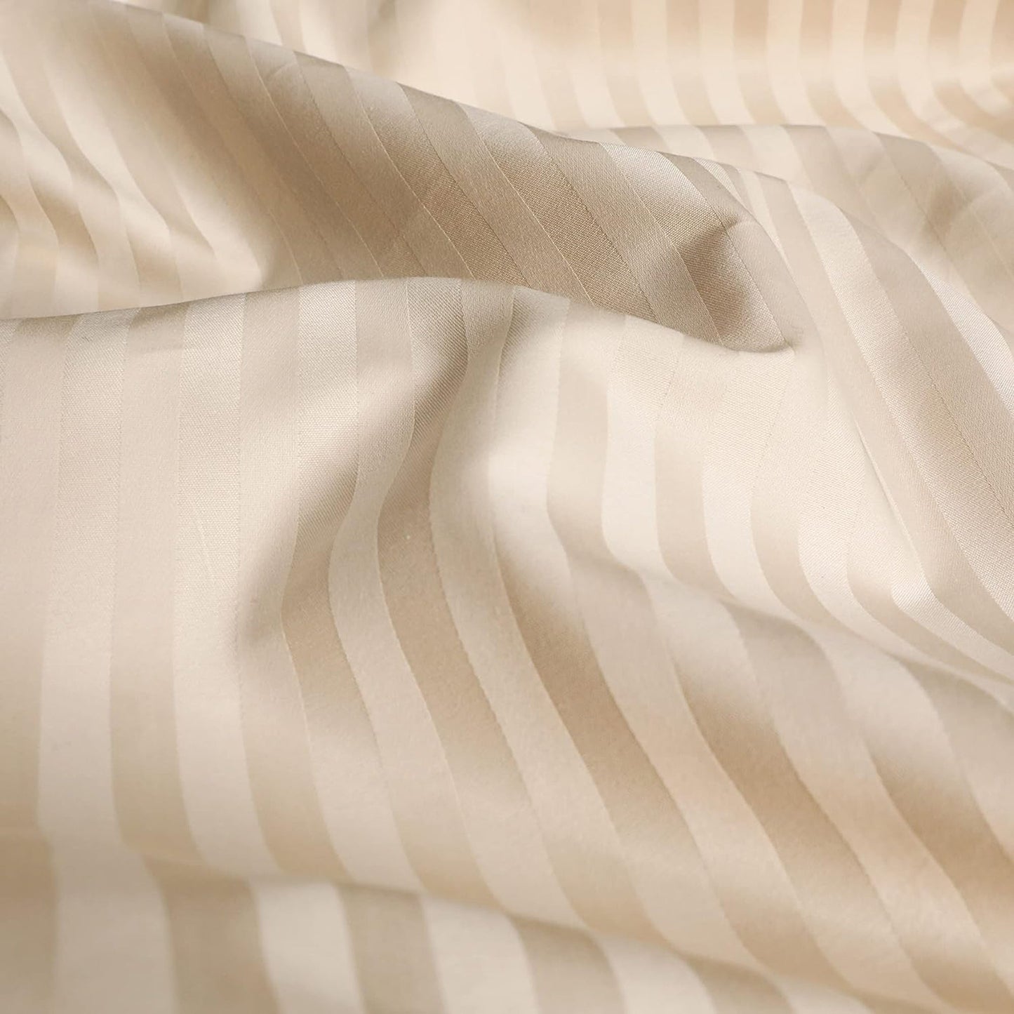 1000 Thread Count Cotton Satin Stripe Reversible Quilt Cover Bedding Set - Ivory