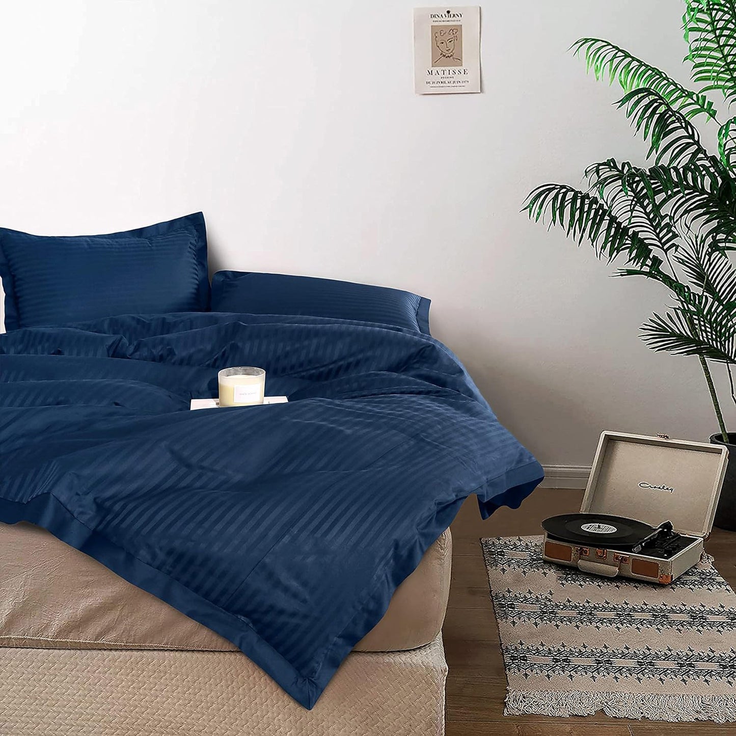 1000 Thread Count Cotton Satin Stripe Reversible Quilt Cover Bedding Set - Navy