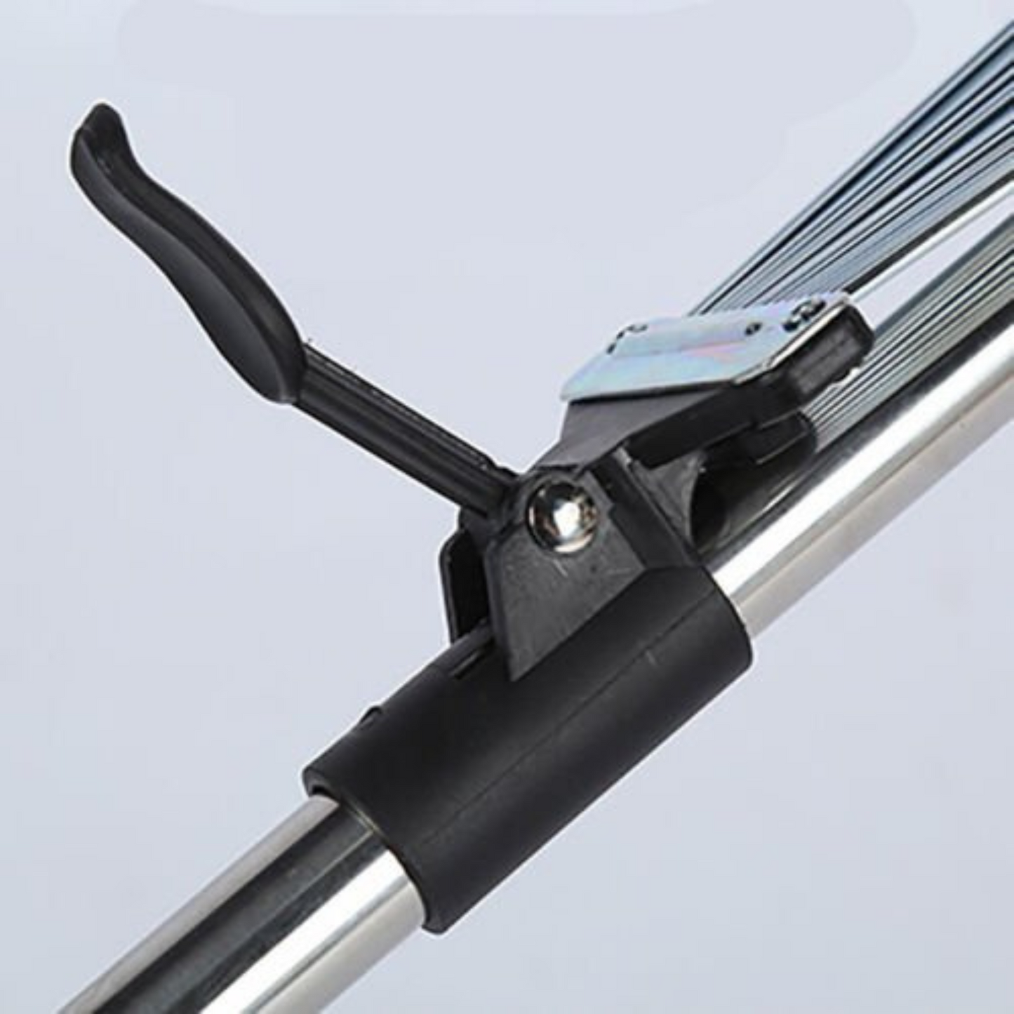 Adjustable Head Garden Lawn Leaf Rake with Telescopic Handle