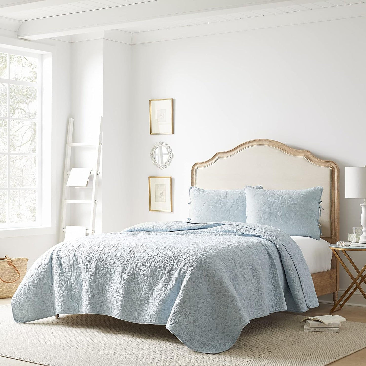 100% Cotton, Reversible All Season Bedding Quilt Set - Breeze Blue