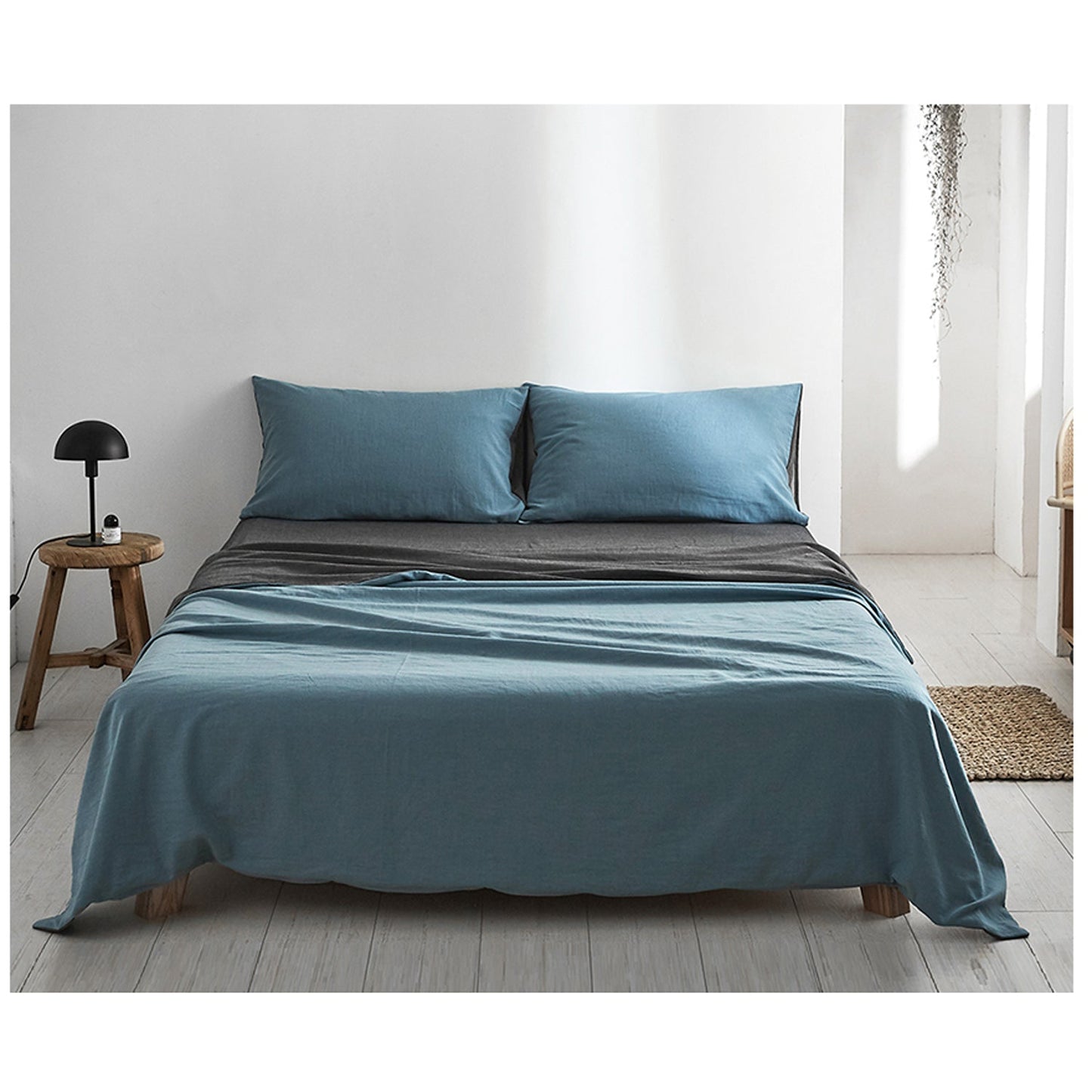 Single Size Cotton Sheet Set - Blue and Dark Blue
