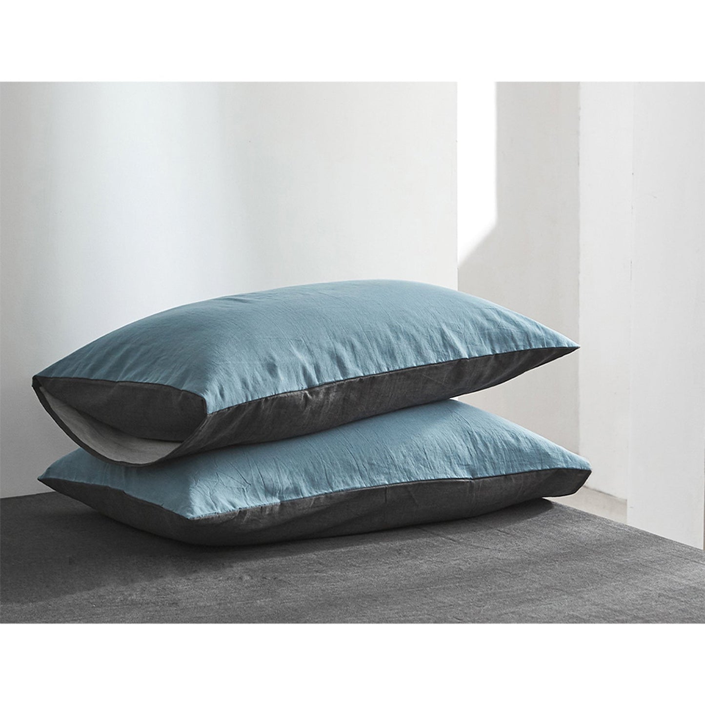 Single Size Cotton Sheet Set - Blue and Dark Blue