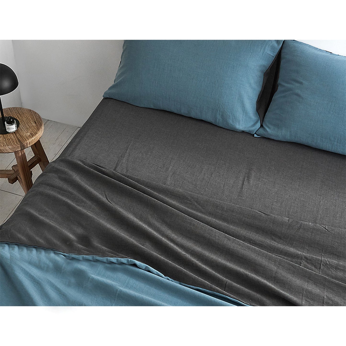Single Size Cotton Sheet Set - Blue and Dark Blue