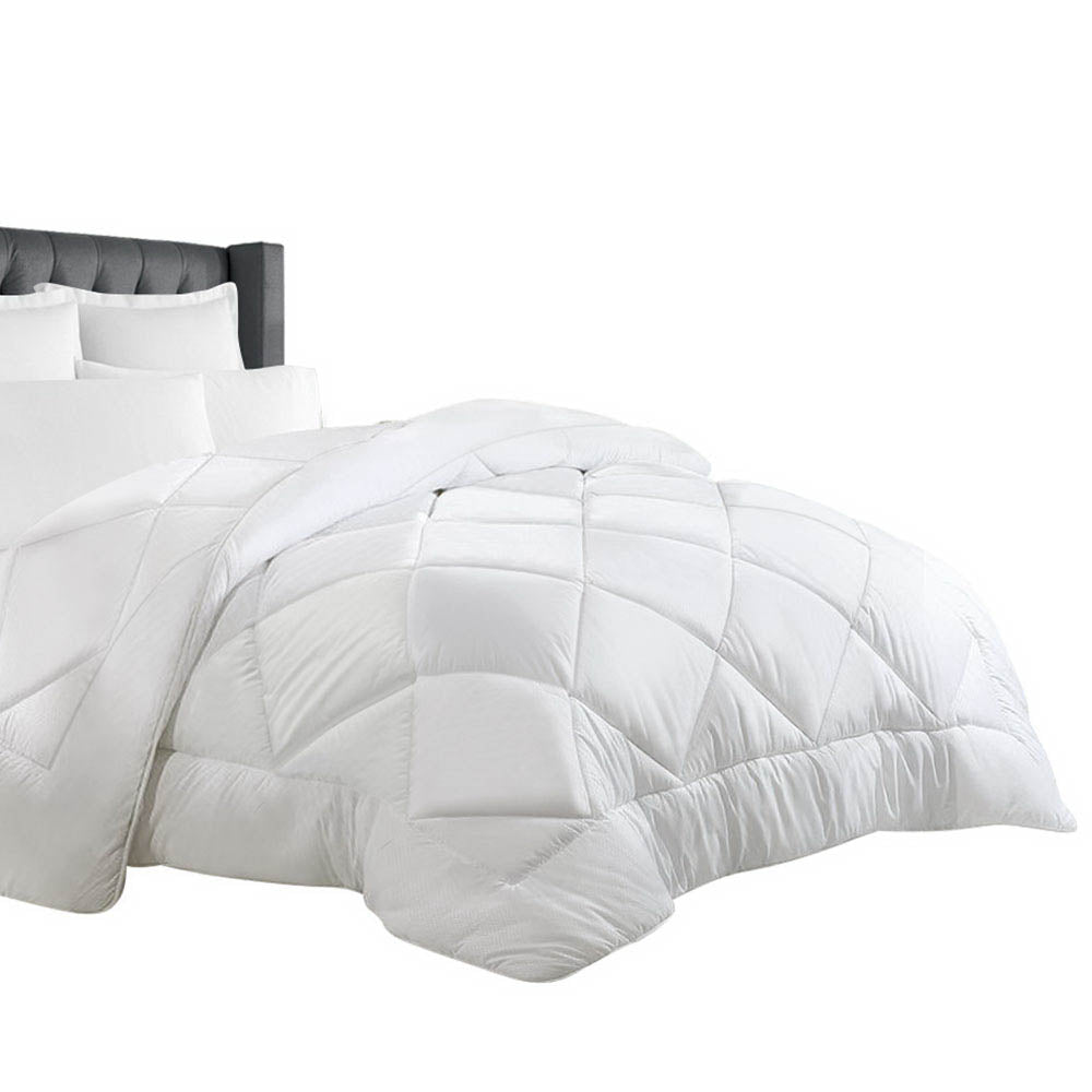 Bamboo Fibre Bed Quilt 700GSM White - Queen