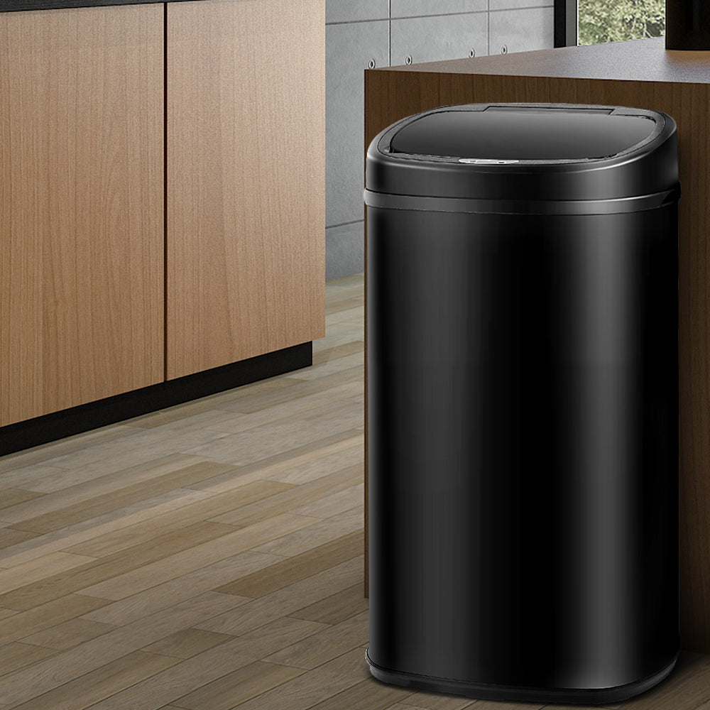 Motion Sensor Rubbish Bin 58L - Black