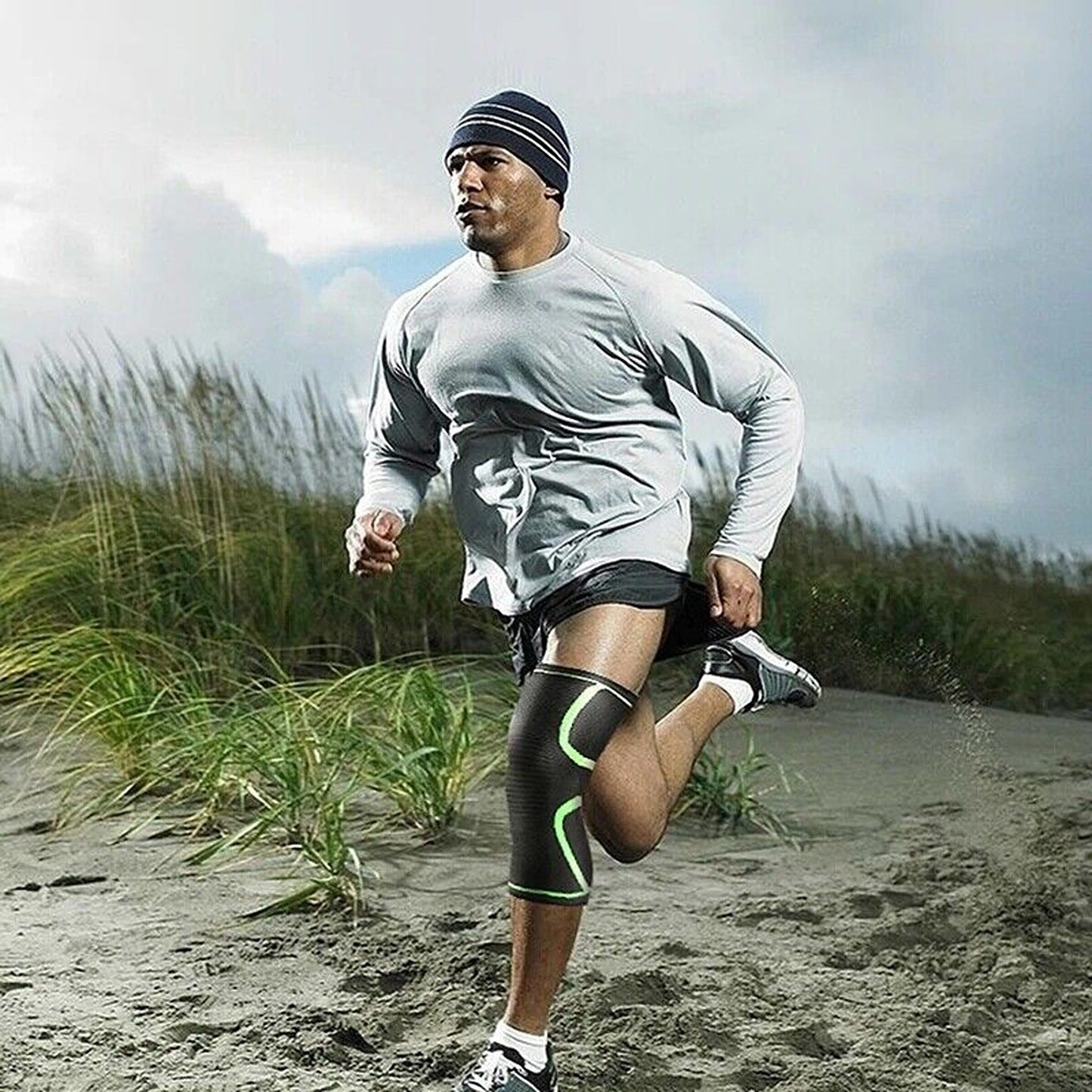 Green Knee Support Pads for Running and Cycling Nylon Sport Sleeve