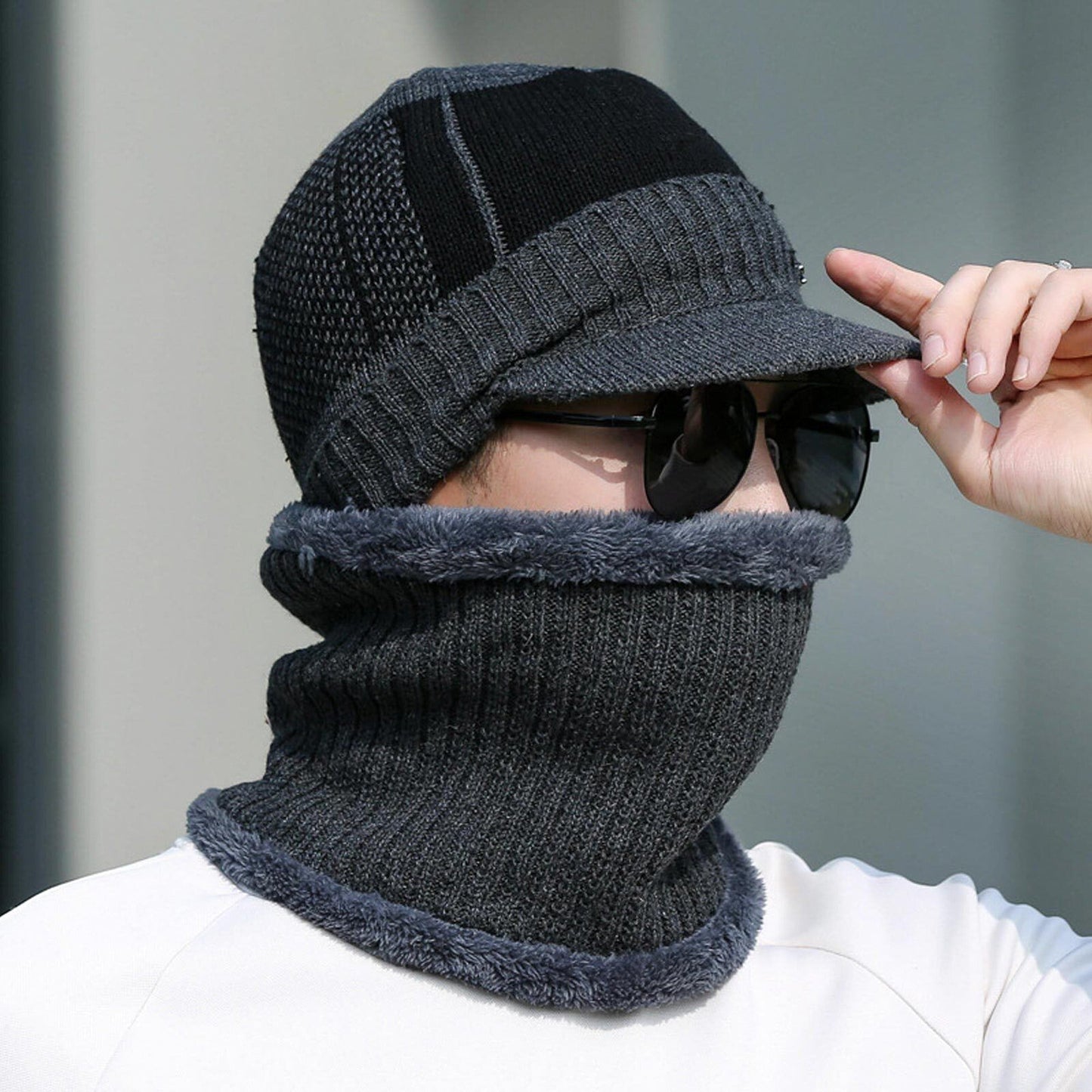 Men and Women Winter Beanie Hat and Scarf Set Fleece Warm Snow Ski Cap