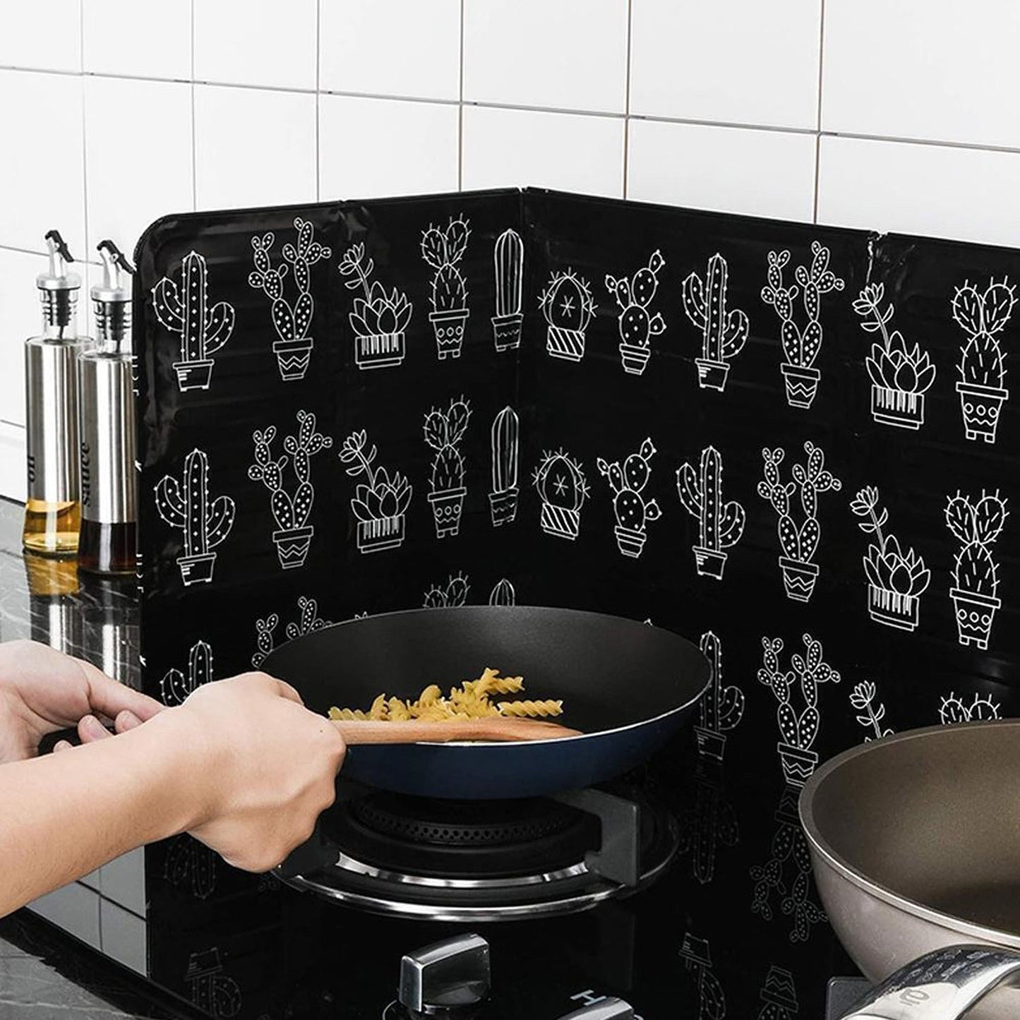 2-Pack Kitchen Anti-Splatter Oil Splash Guard for Frying Pan