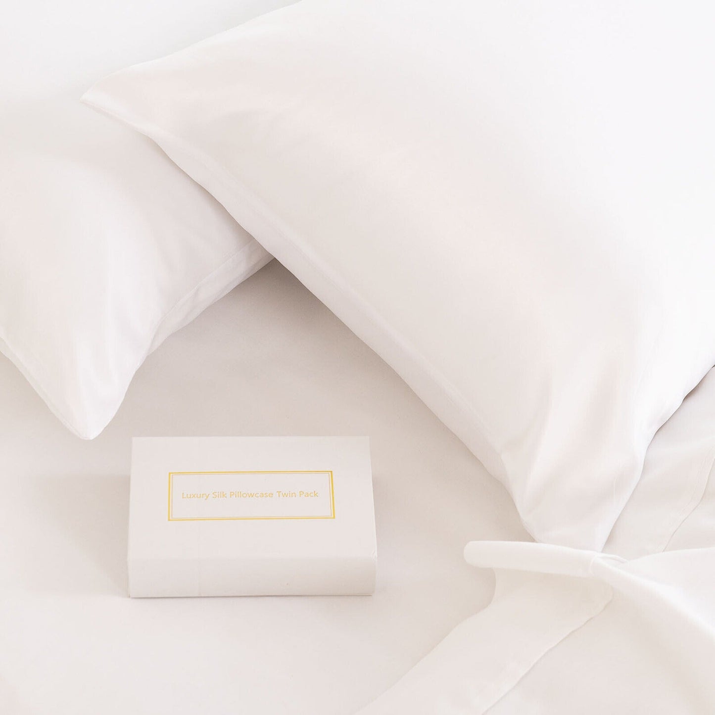 Hypoallergenic Mulberry Silk Pillowcase Twin Pack Soft and Comfortable
