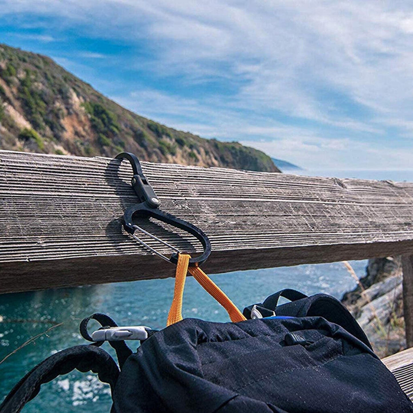 Travel Carabiner Clip Rotating Buckle Fastener for Luggage