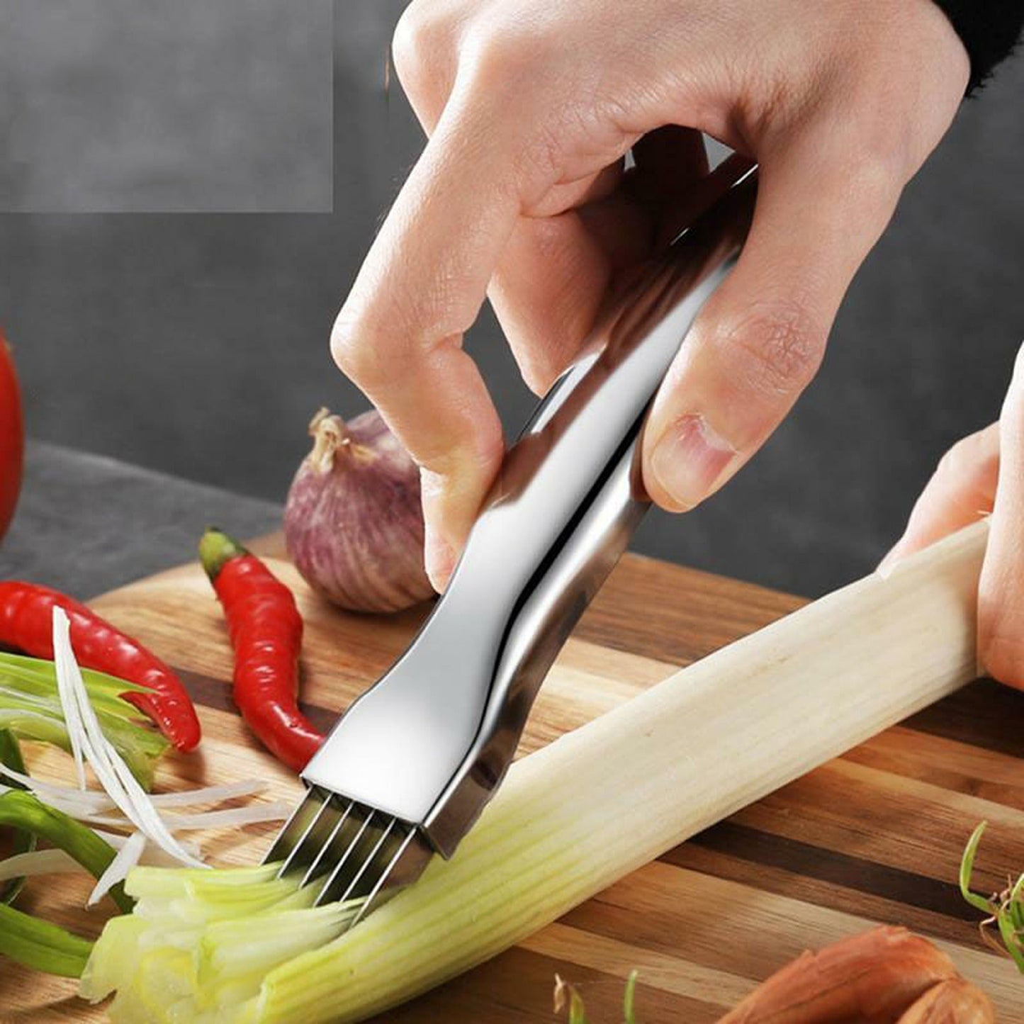 Kitchen Stainless Steel Vegetable and Fruit Slicer for Shredding