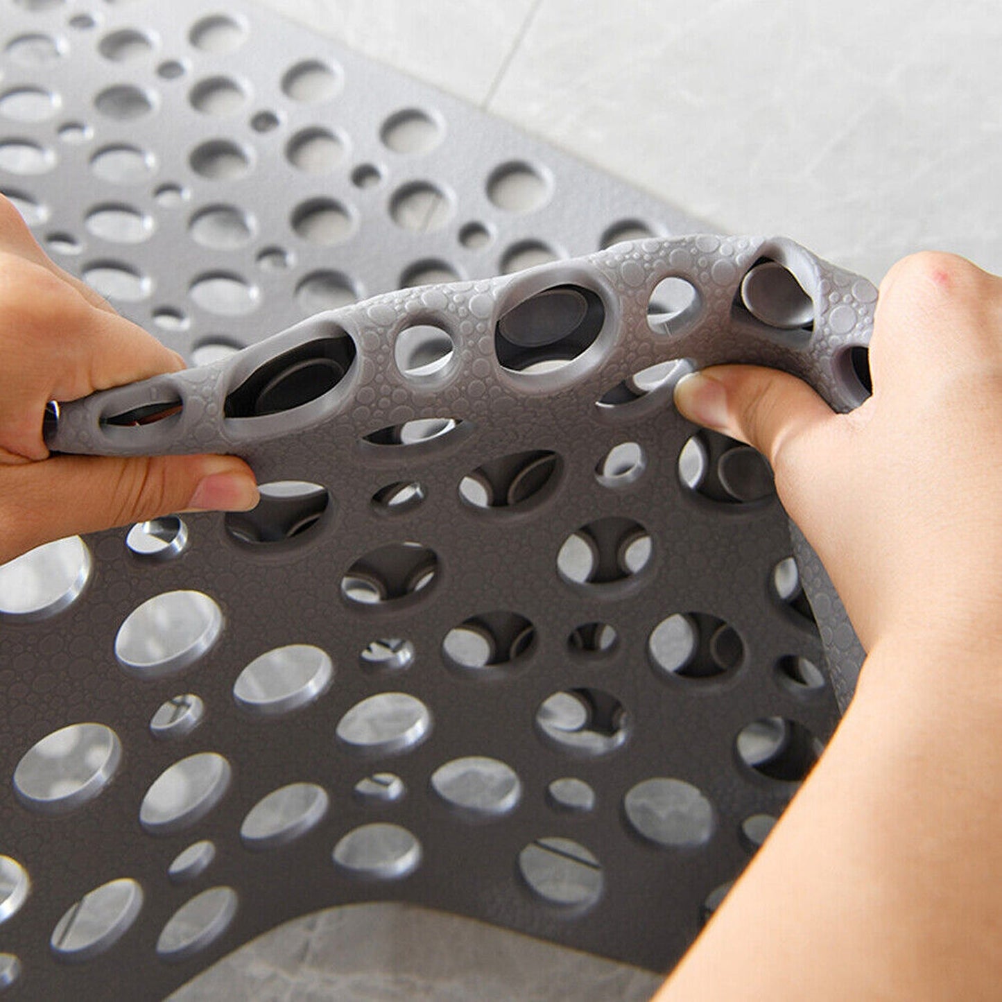 Bathroom Non-Slip Mat with Rubber Suction for Bathtub 75 x 43cm