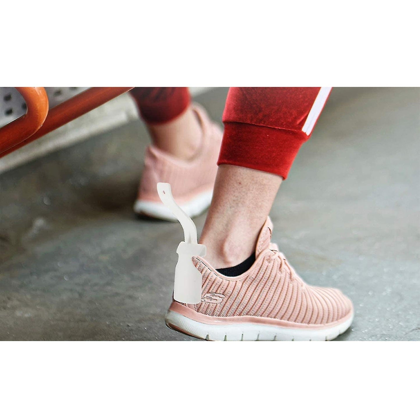 4pcs Easy Shoe Helper Lifting Curve Shoehorn On Off Design